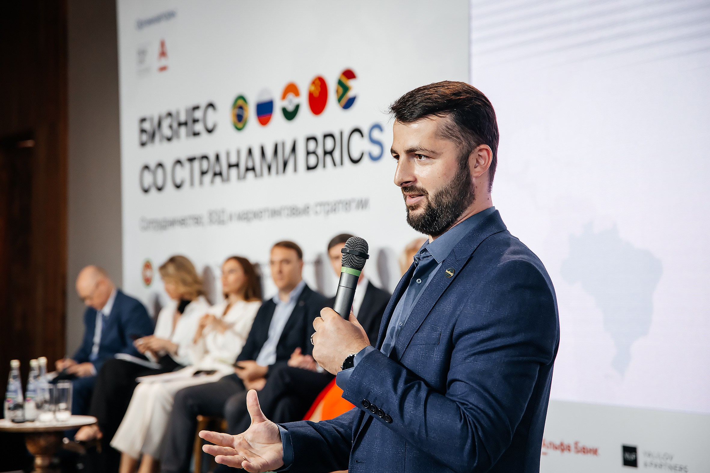 Конференции и мероприятия. Люксмедиа — это команда фотографов и видеографов. Город Казань. Дамир Сафин