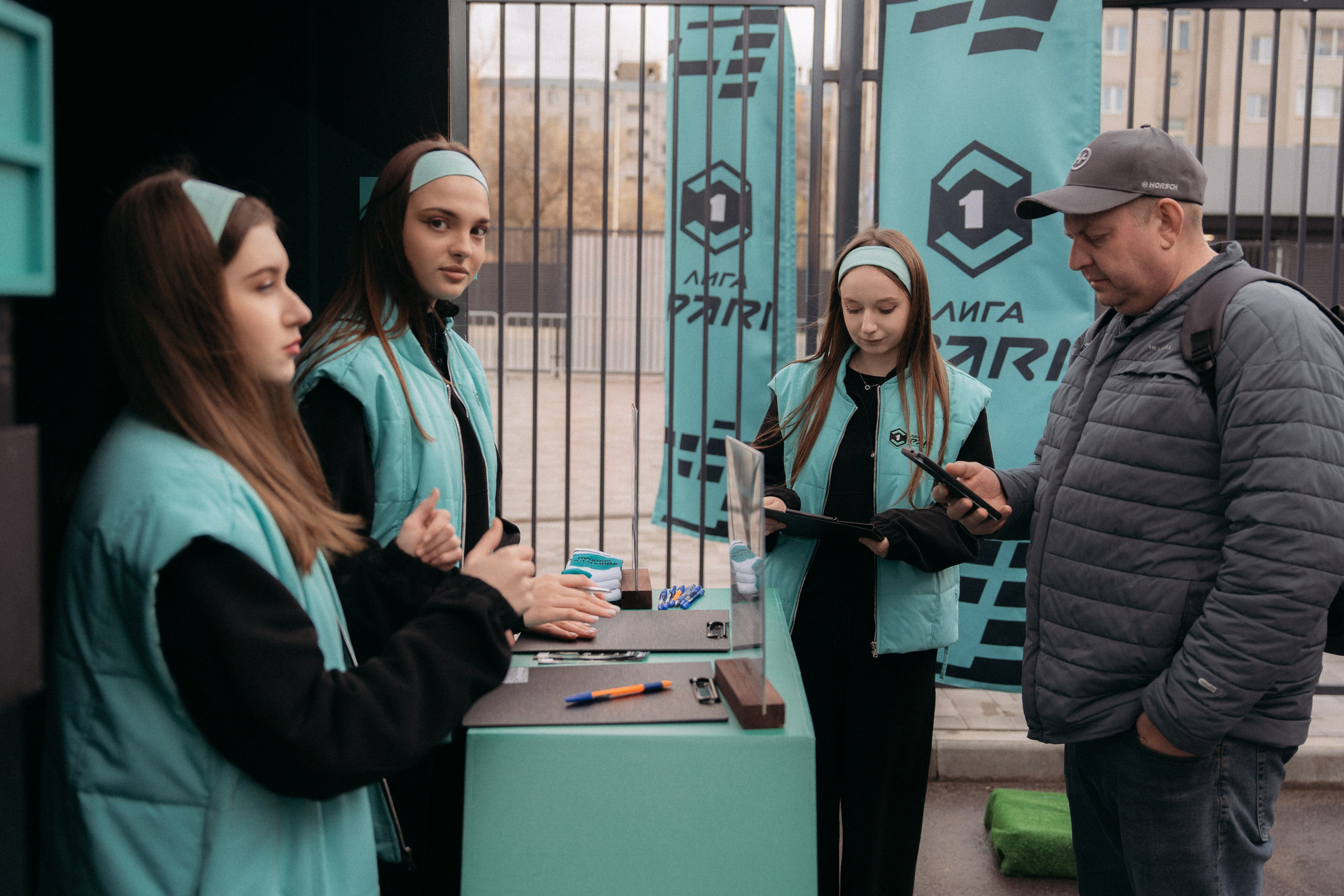 Репортажная фотосъемка фан-фестиваля. Свадебный и репортажный фотограф в Воронеже Роман Янко