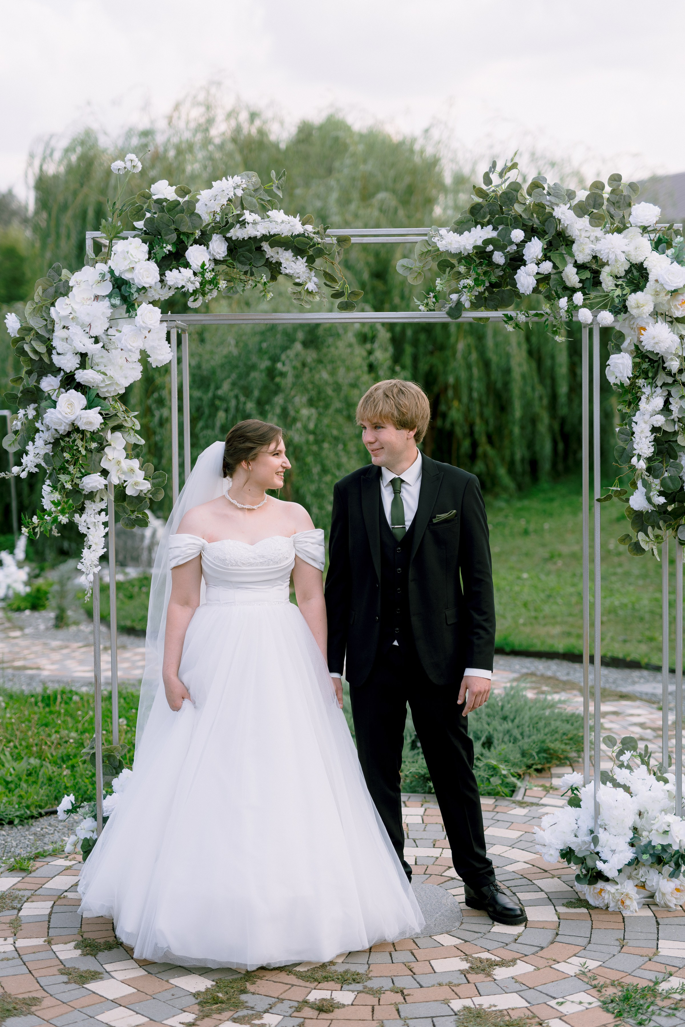 Свадебный анонс. Антон и Виктория. Свадебный и контент- фотограф в Тольятти, Самаре, Москве Яна Уруева