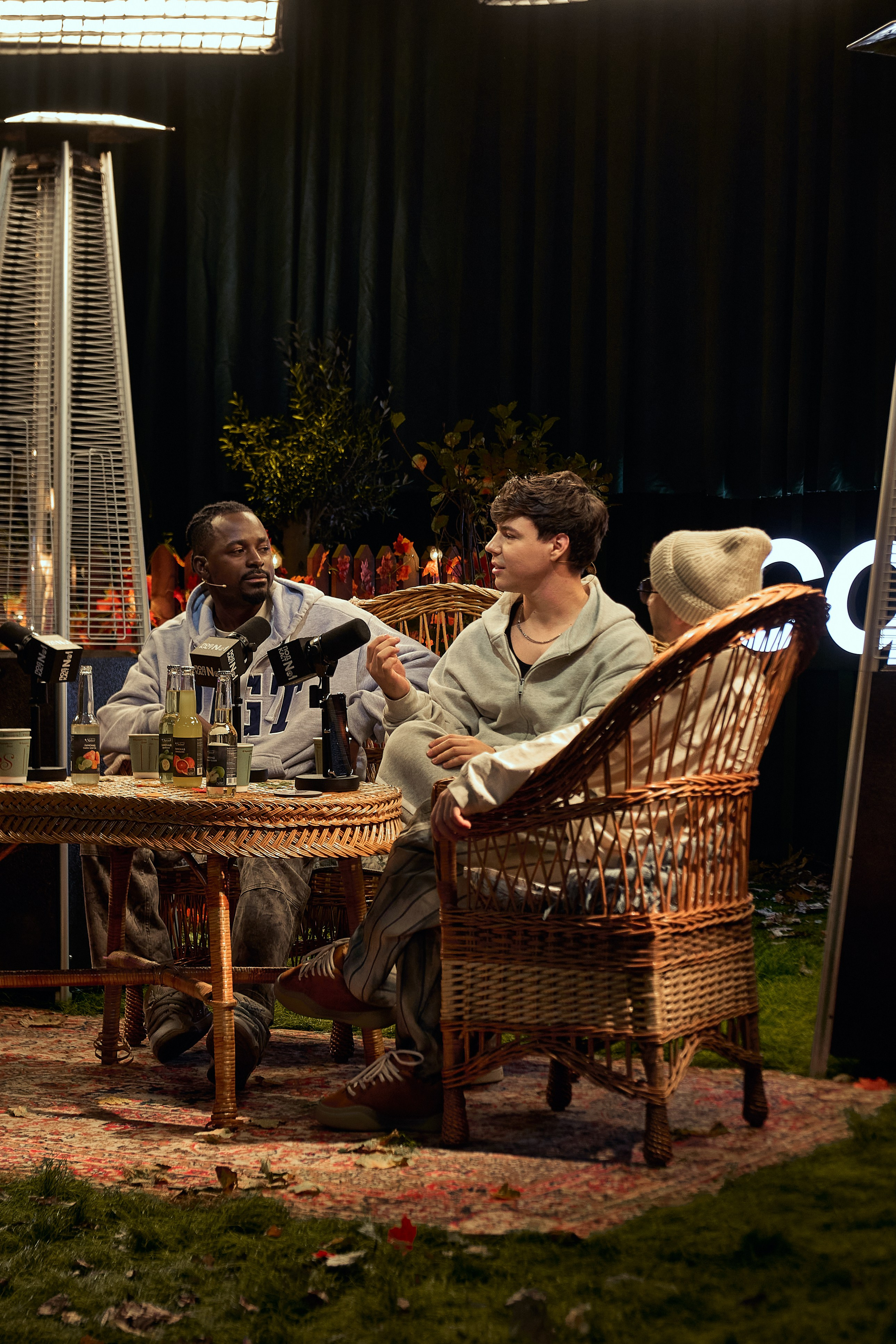 Бэстейдж «Летний подкаст № 1». Главная