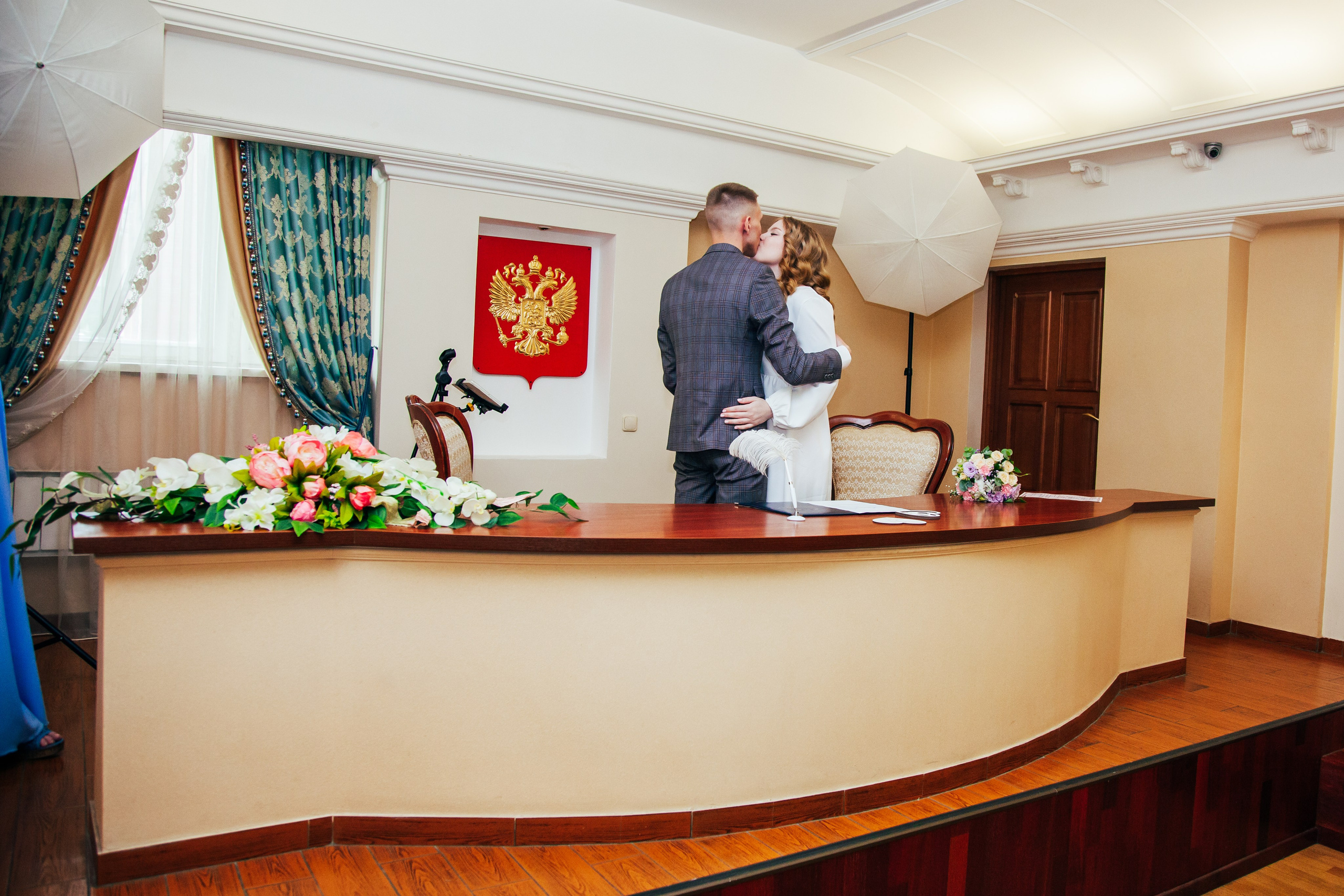 Солнечный. Свадебный фотограф в Екатеринбурге Полевской Соликамск