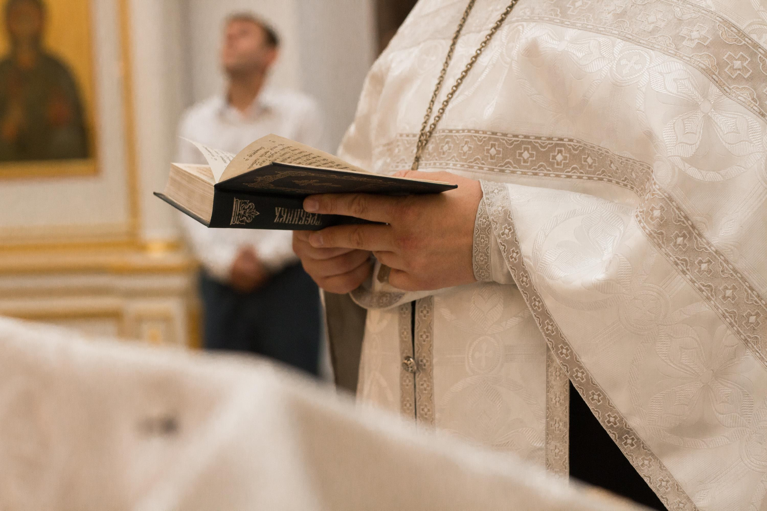 Софийский собор в г. Пушкин, крещение Евы. Контент- фотограф, рилсмейкер в Санкт- Петербурге Елена Грие