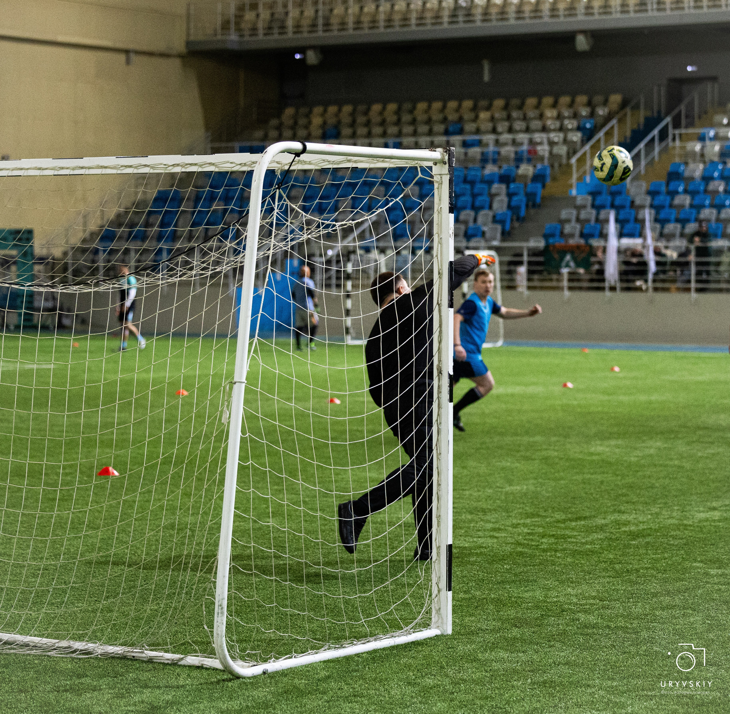 Командор футбол 29.11.2025. Игорь Урывский. Фотограф Красноярск