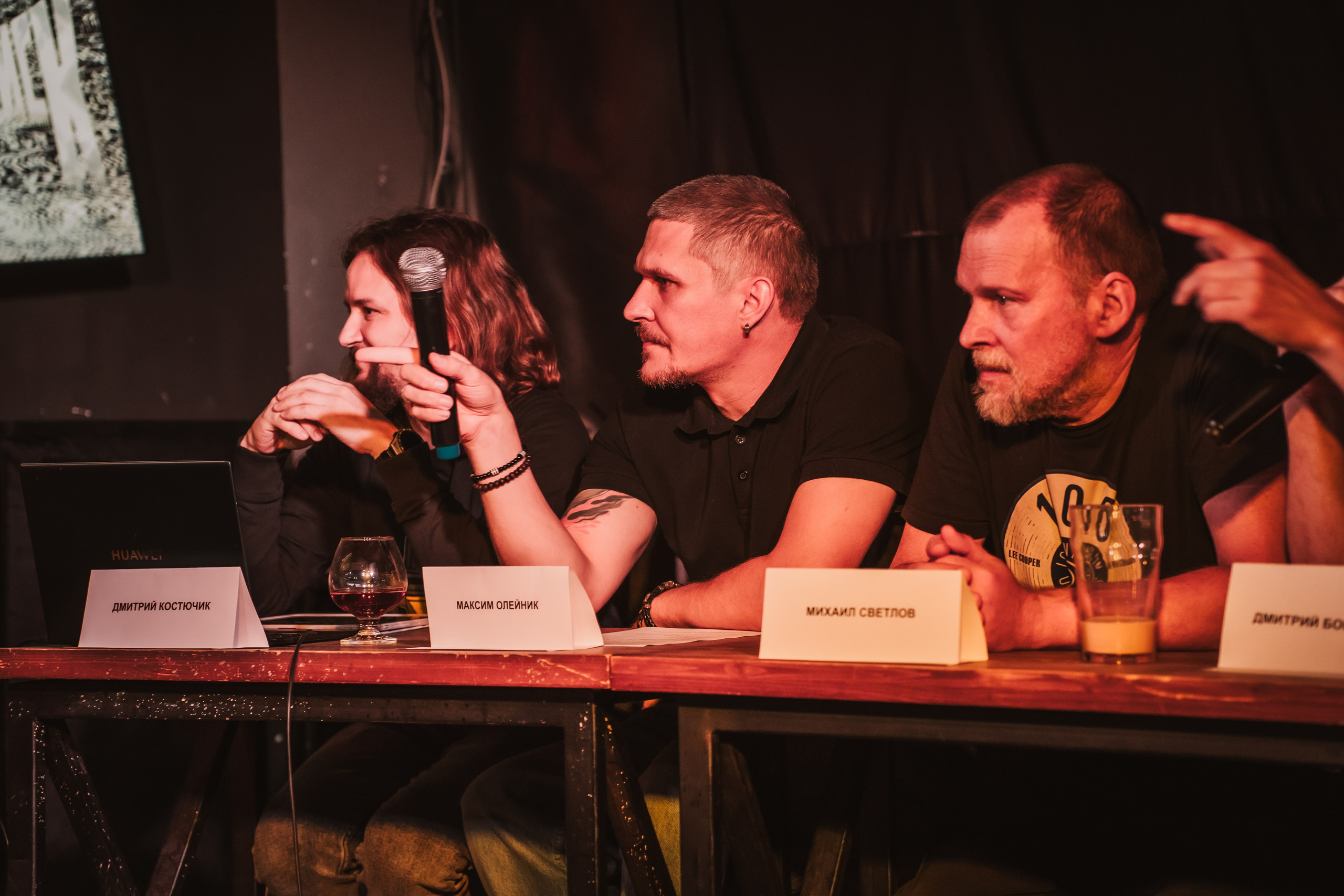 Предпрослушиание Черный Обелиск. Репортажный фотограф Анастасия Рубцова