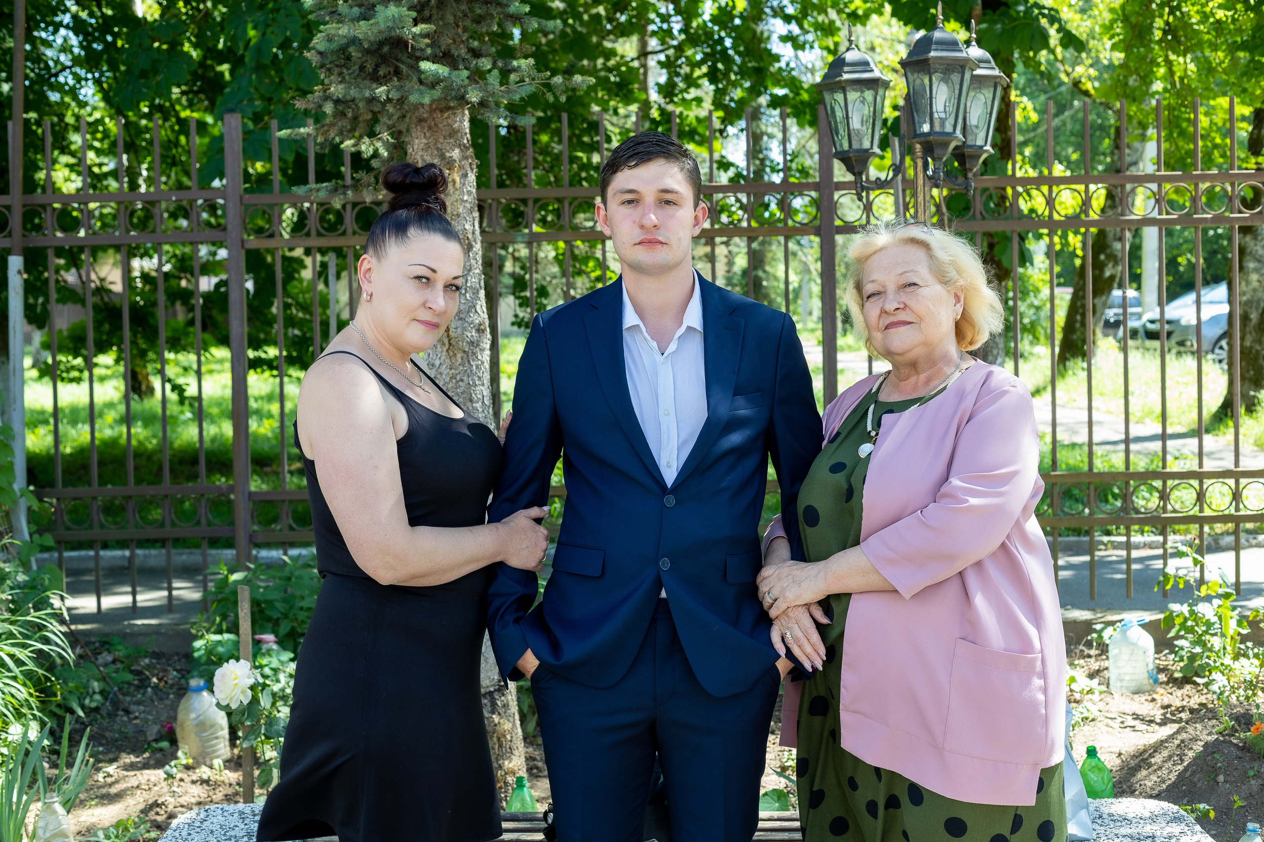 Вручение аттестата 2025. Выпускные альбомы Майкоп, Краснодар Елена Золотарева