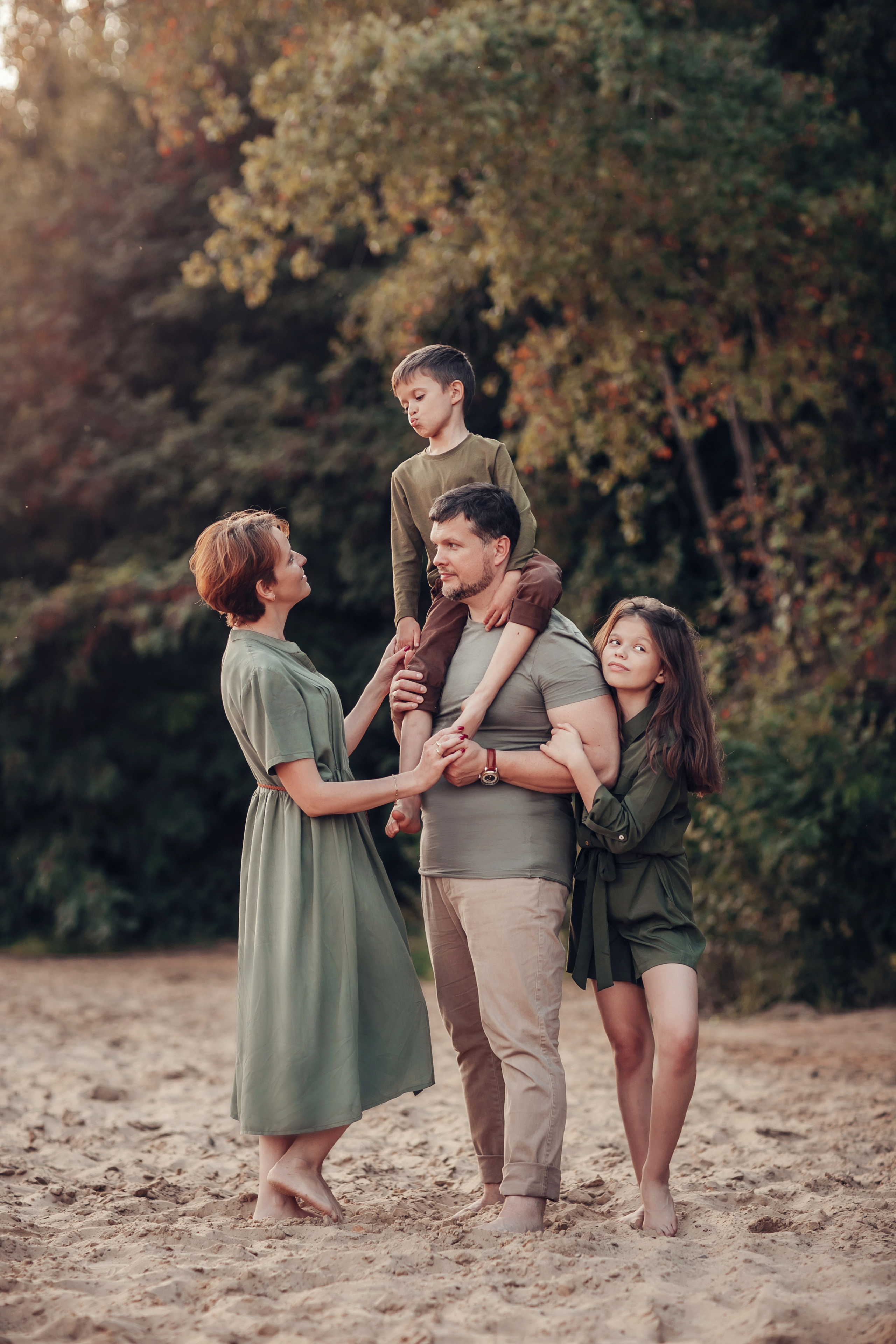 Света, Сергей, Настя и Коля. Детский и семейный фотограф в Москве Анна Ипатьева