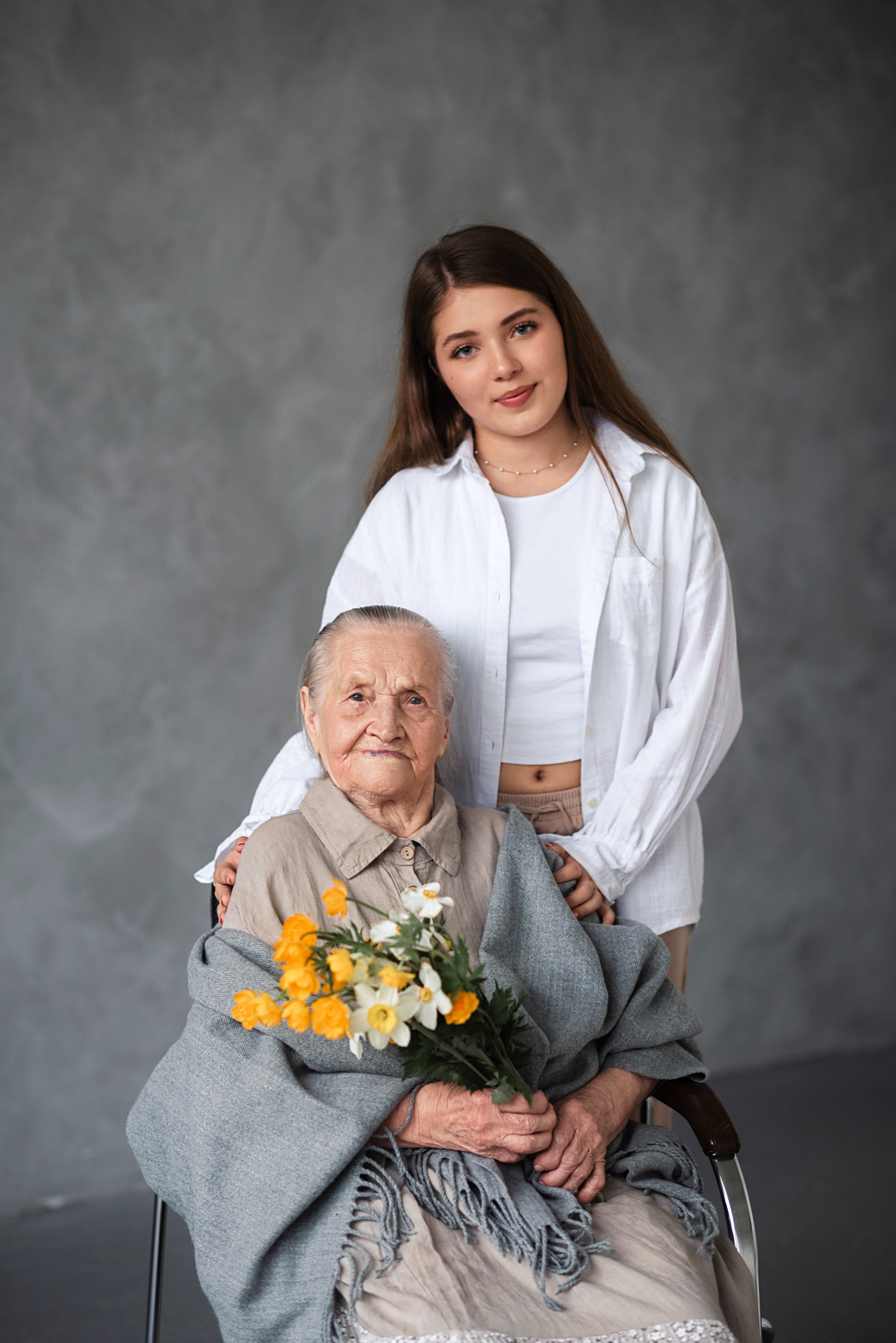 Съёмка большой семьи — 4 поколения. Фотограф новорождённых детский фотограф Сыктывкар Наталья Линдт