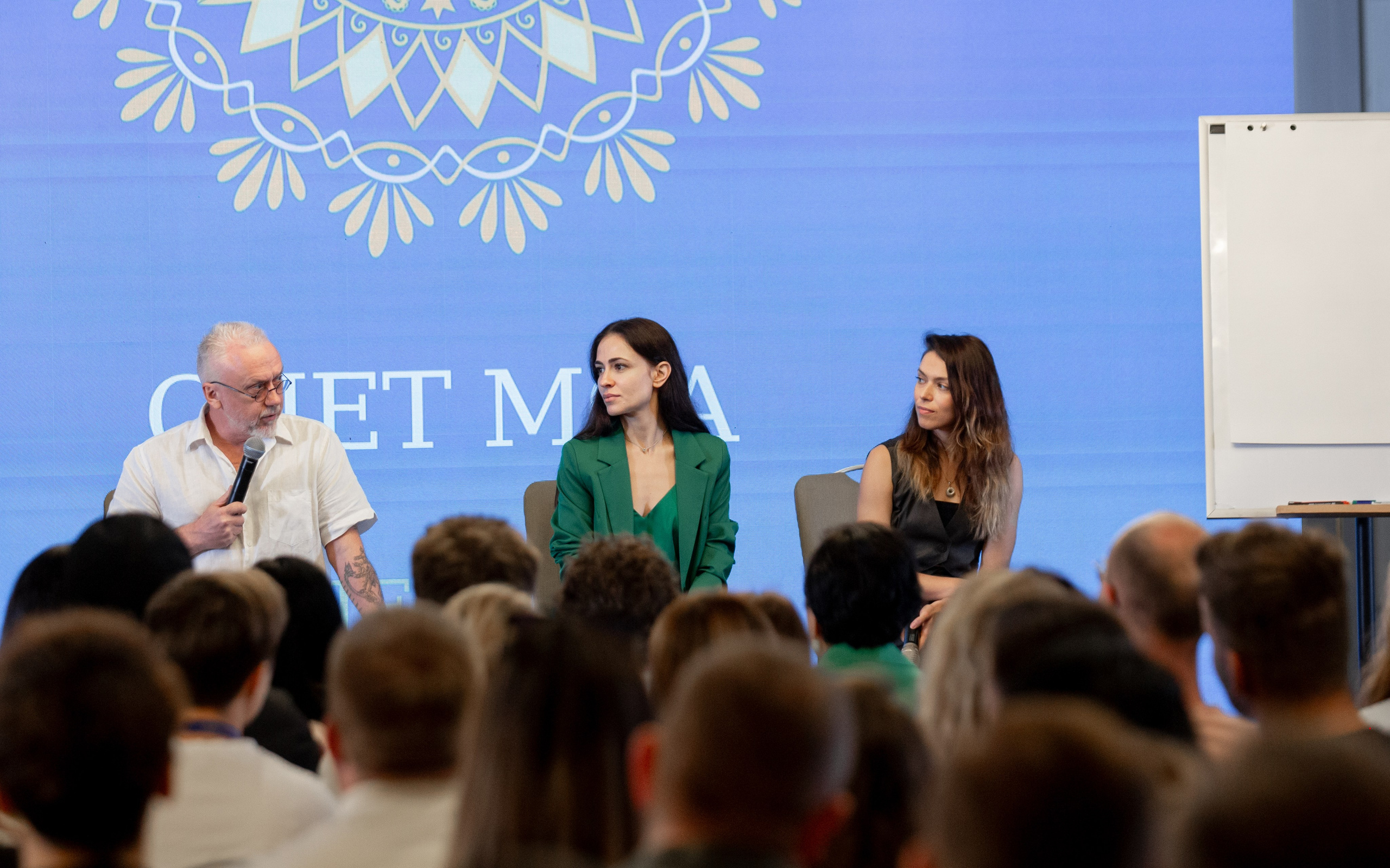 Мастер Класс Аяза Шабутдинова, в Армении (Like Сenter). Свадебный и Индивидуальный фотограф в Москве Акоп Арсенян