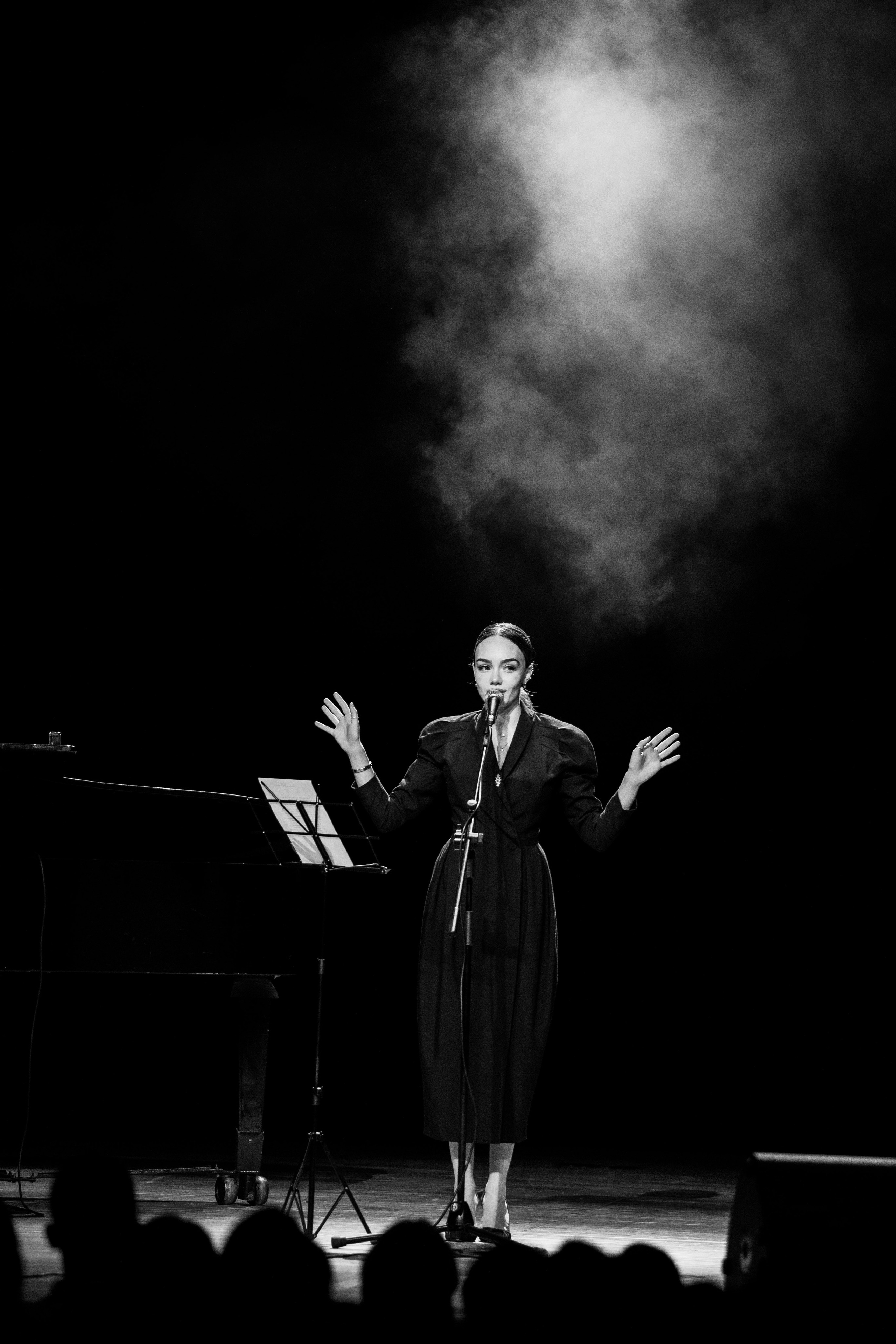 Концертное. ЧБ Фотограф Ольга Лесли