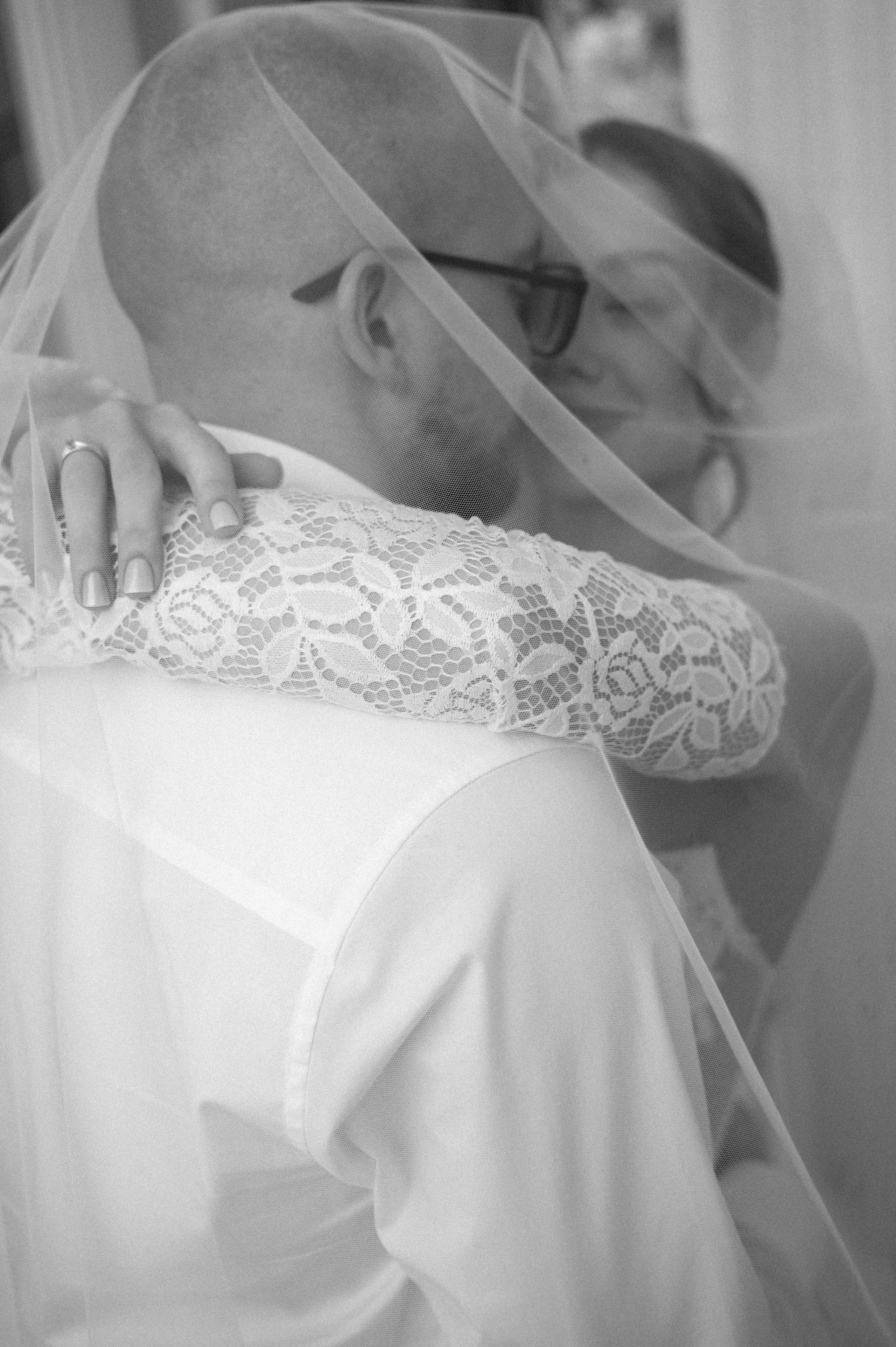 D&L ЗАГС + прогула. Фотограф Ярута Оксана / Ростов-на-Дону