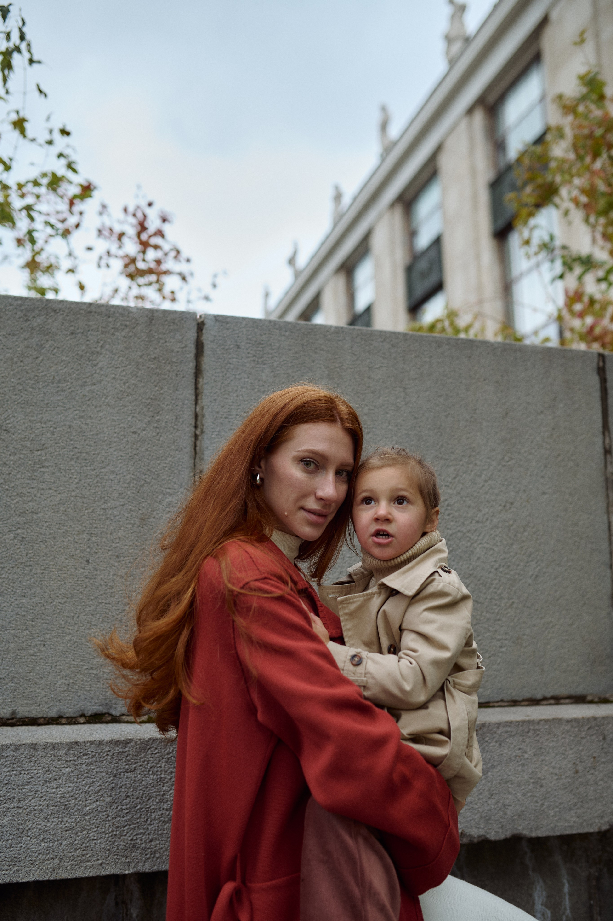 Рита и Кира. Прогулка по центру. Семейный и свадебный lifestyle-фотограф в Москве Мария Петрова