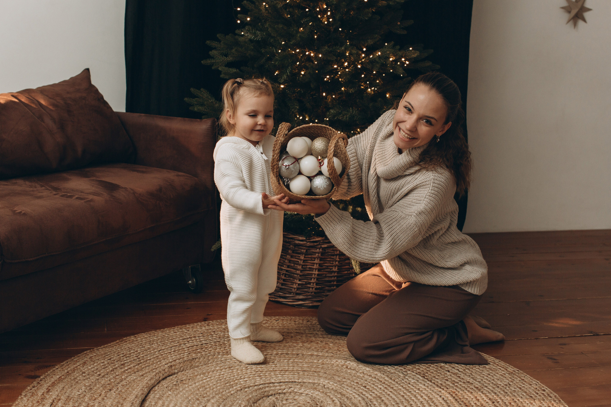 Виктория и варя. Главная