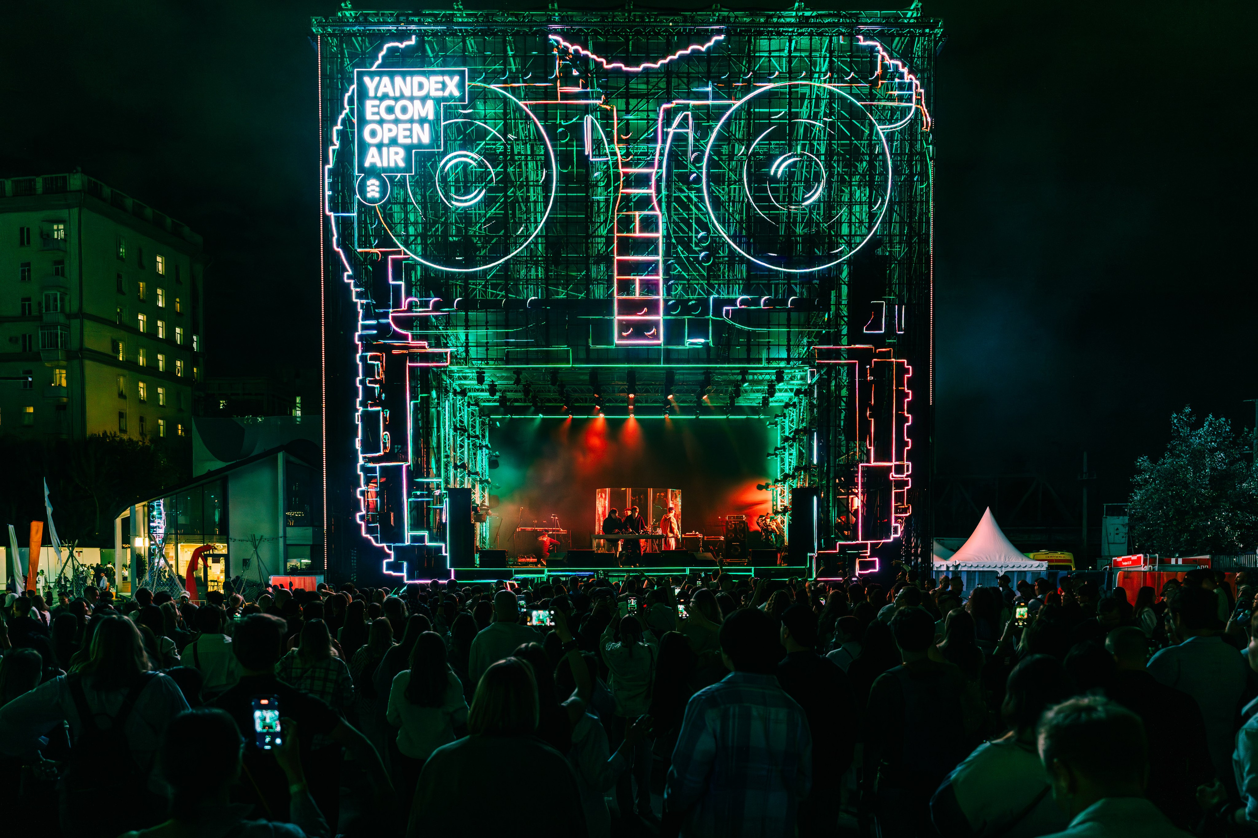 YANDEX ECOM STAGE, FORMATE. @tomrus: Рустам Шагиморданов — фотограф