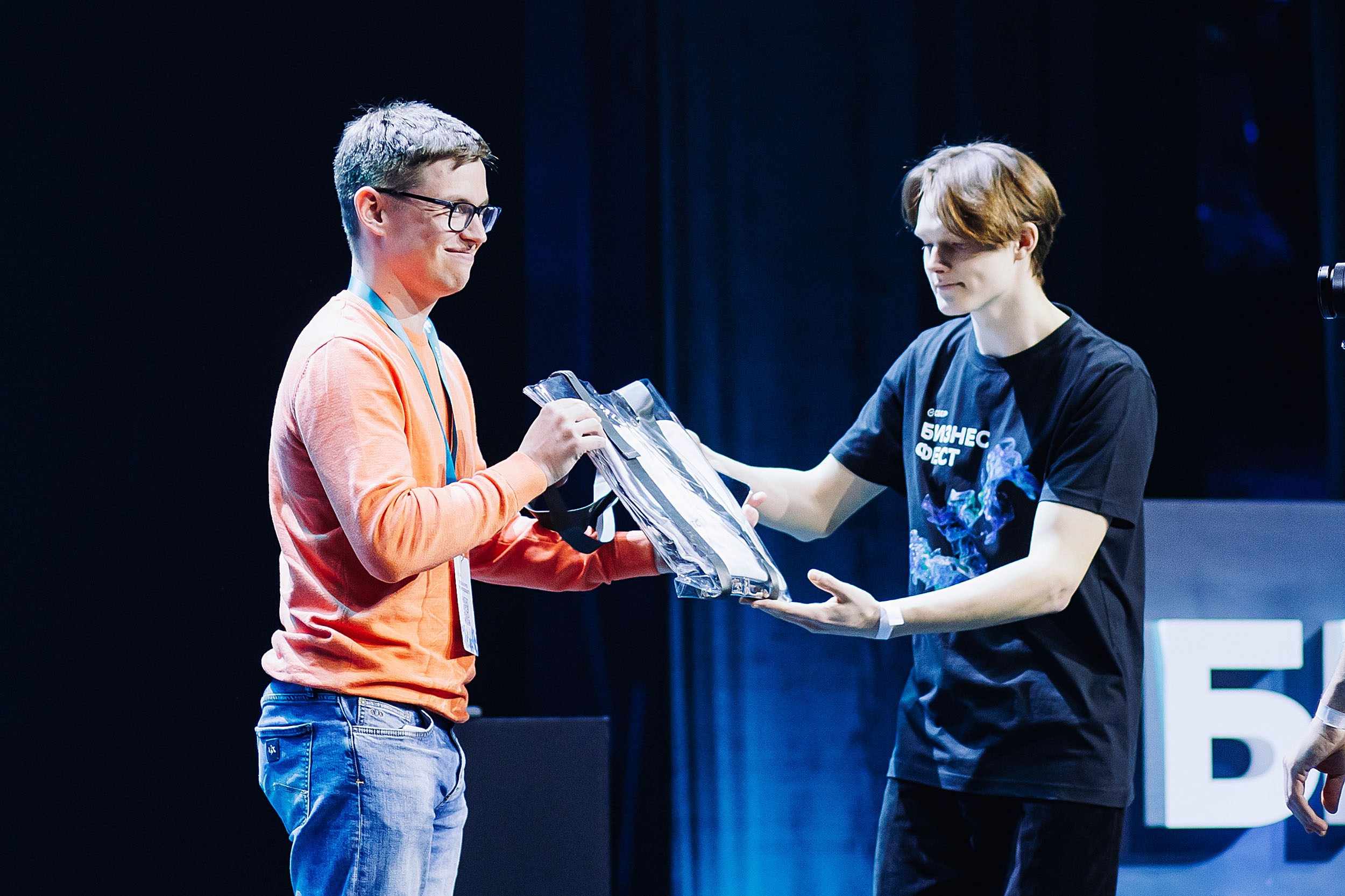 СБЕР Бизнес Фест. One Media Life: фоторепортажи, фотоотчеты с мероприятий и заведений