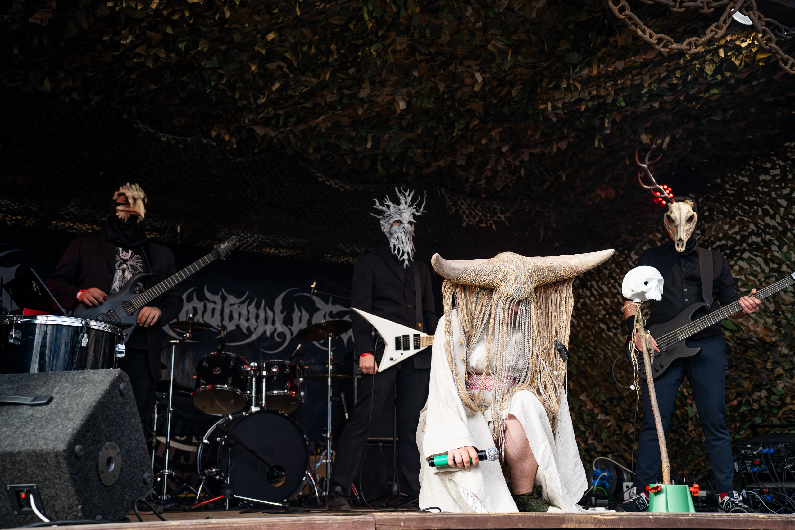 Фестиваль «ПОСРЕДИ КЛАДБИЩ И БОЛОТ»|Архангельск. Концертный и репортажный фотограф в Санкт-Петербурге Слава Пахомов