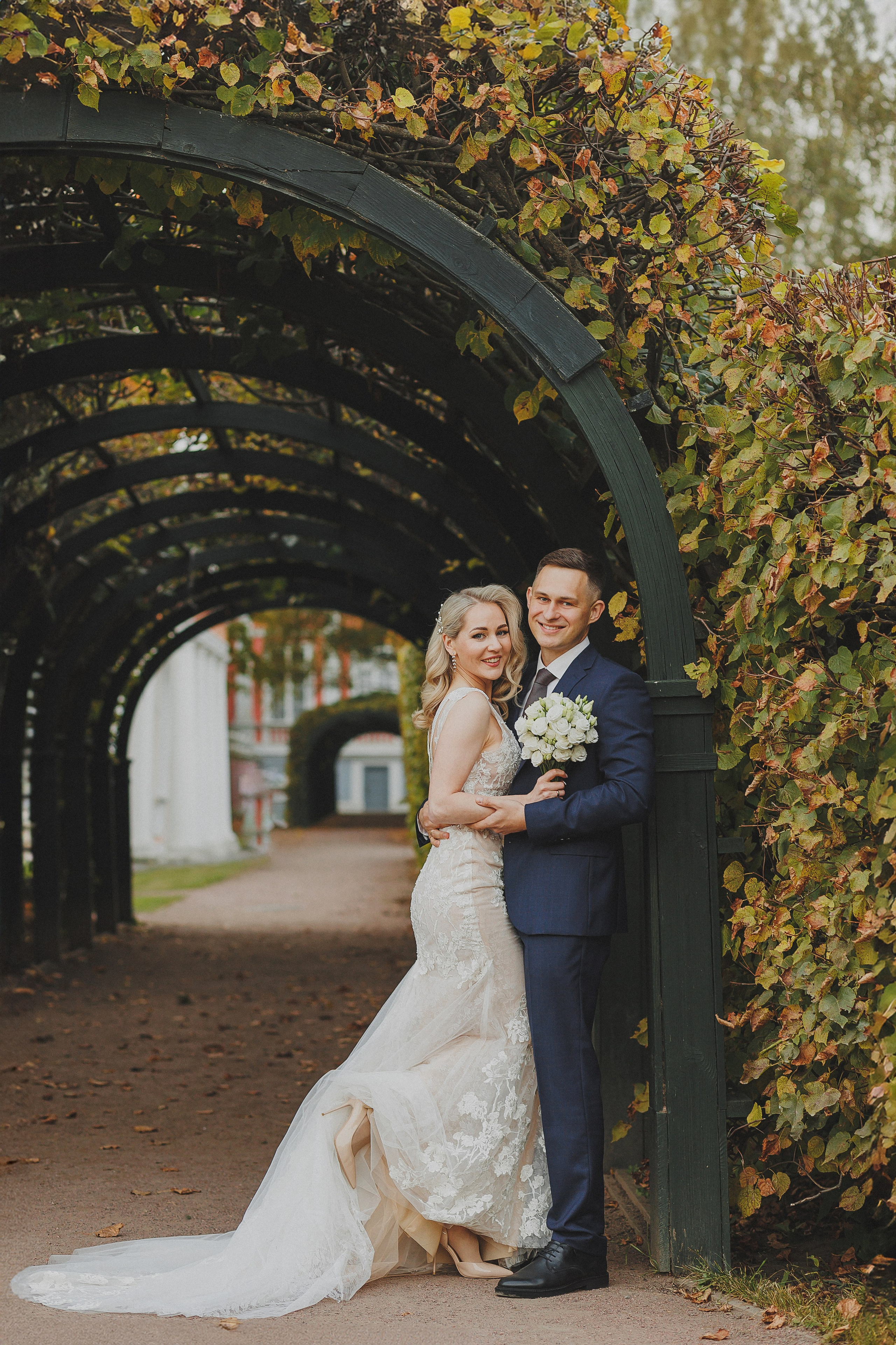 Свадебная фотосессия в Таганском ЗАГСе и Кусково. Фотограф в Москве и Люберцах Анна Ушакова