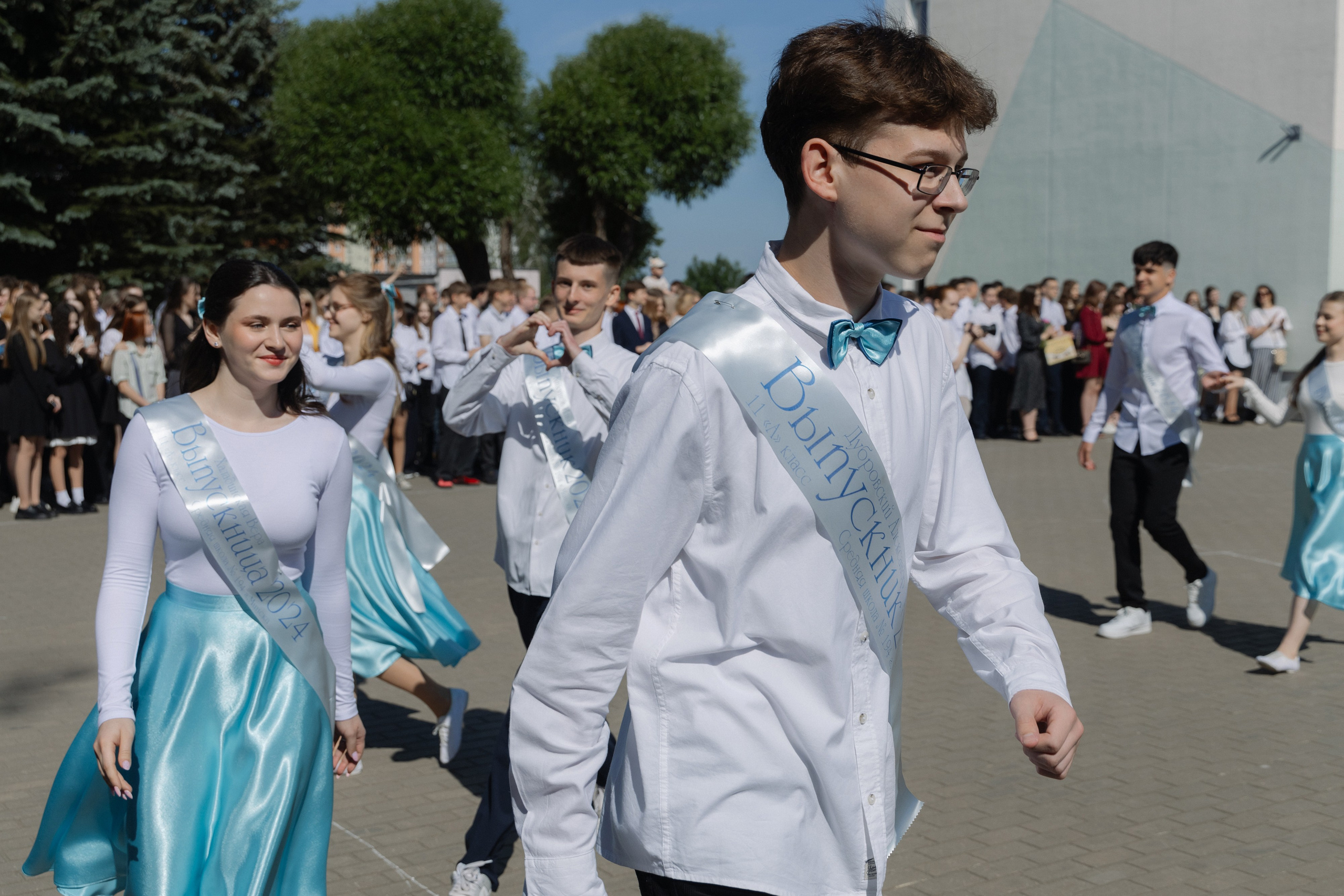 Последний звонок 2024. Свадебный фотограф в Минске/Беларуси Сергей Спиридонов
