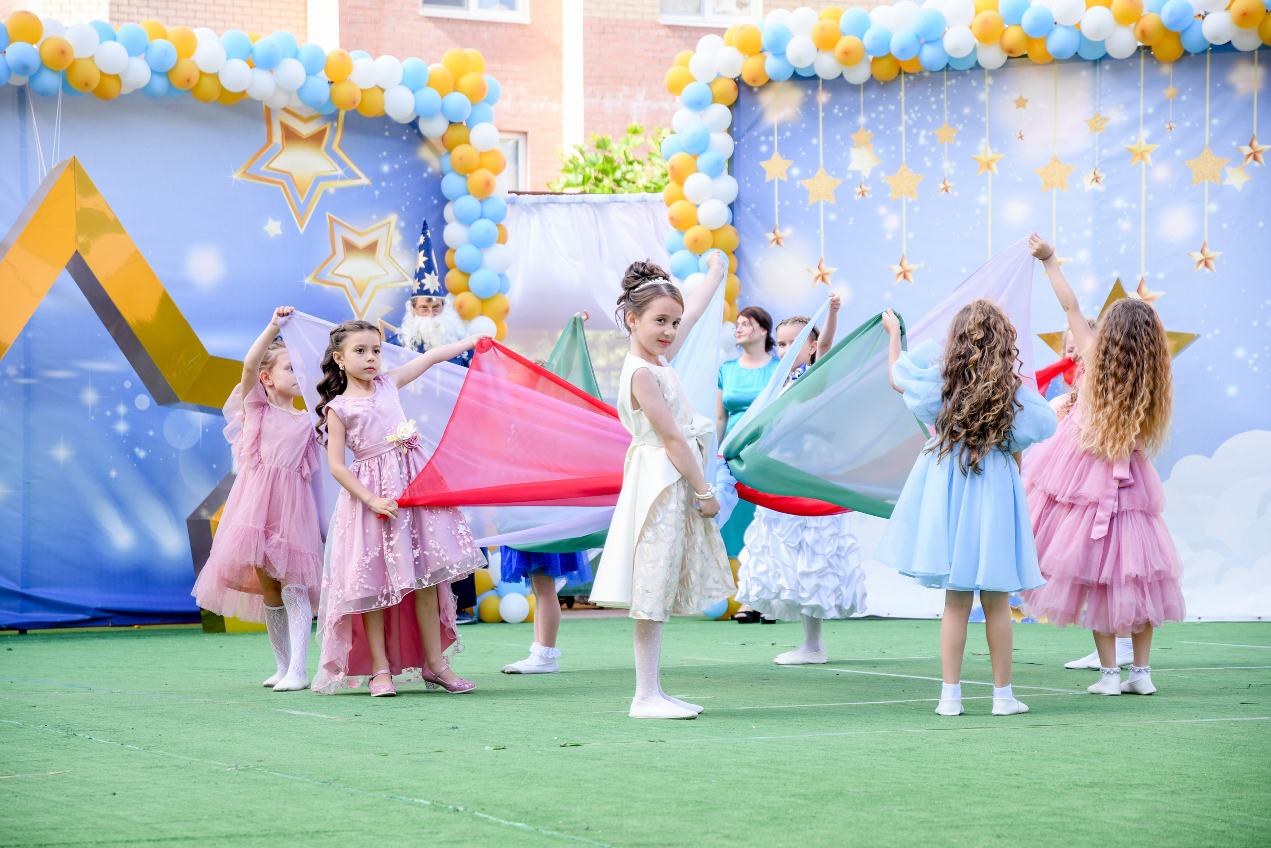 Профессиональный фотограф на выпускной. Вячеслав Скрипник Фотограф Краснодар
