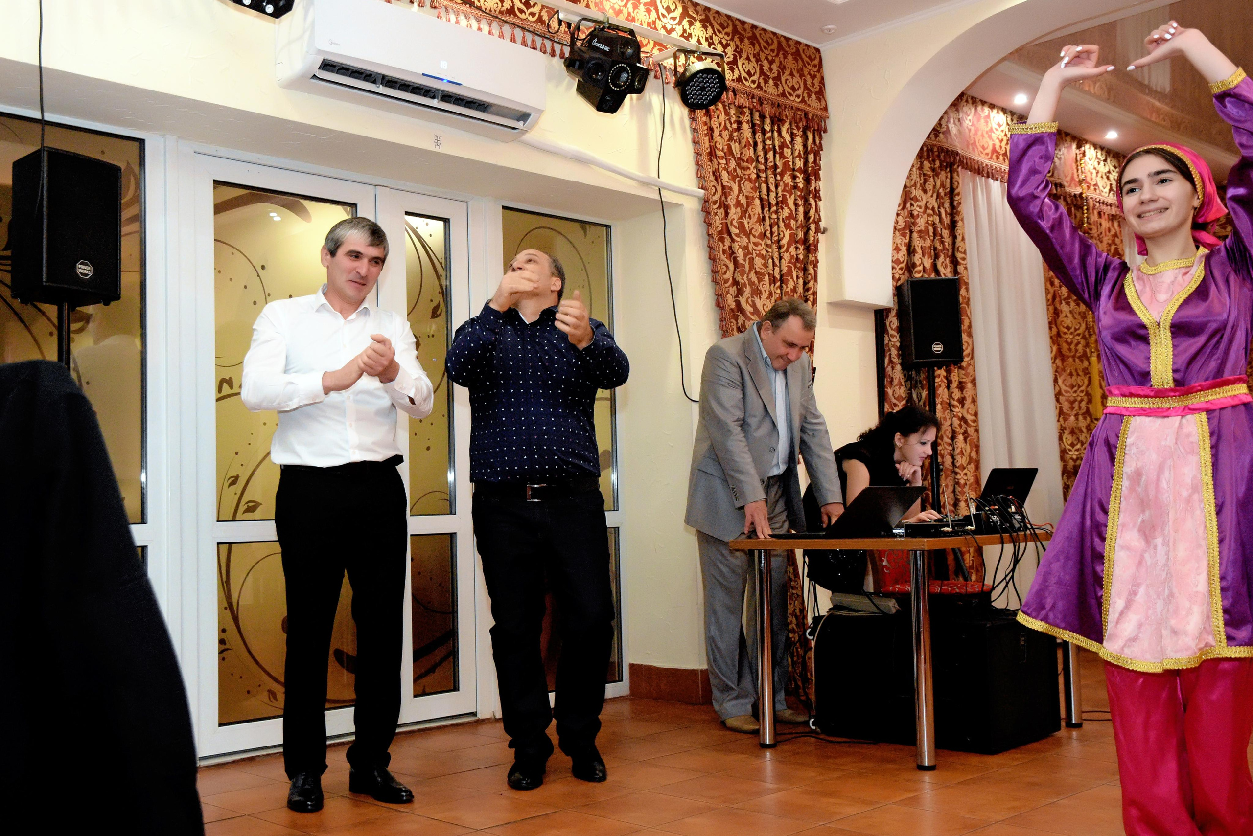 Профессиональный фотограф на день рождения или корпоратив. Вячеслав Скрипник Фотограф Краснодар