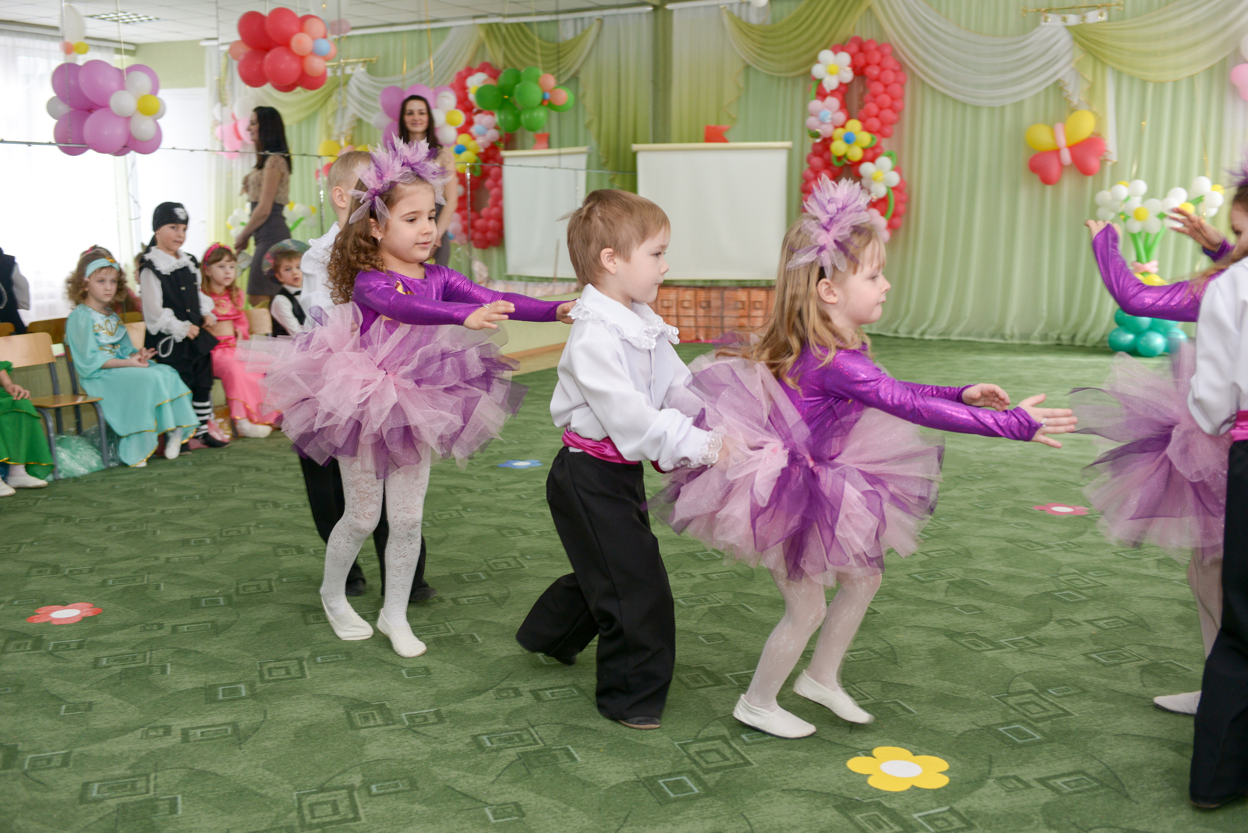 Профессиональный фотограф на утренник. Вячеслав Скрипник Фотограф Краснодар