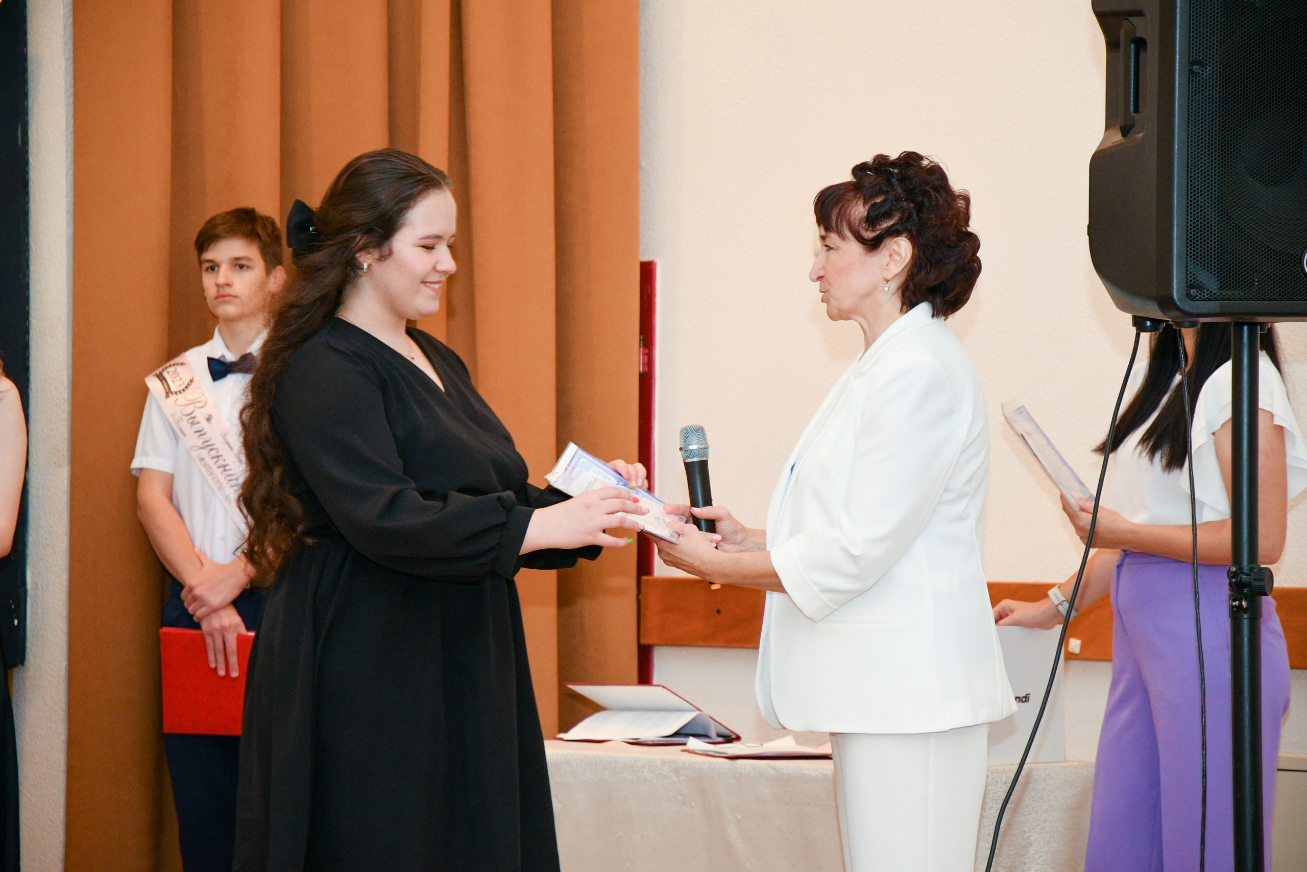 Профессиональный фотограф на выпускной. Вячеслав Скрипник Фотограф Краснодар
