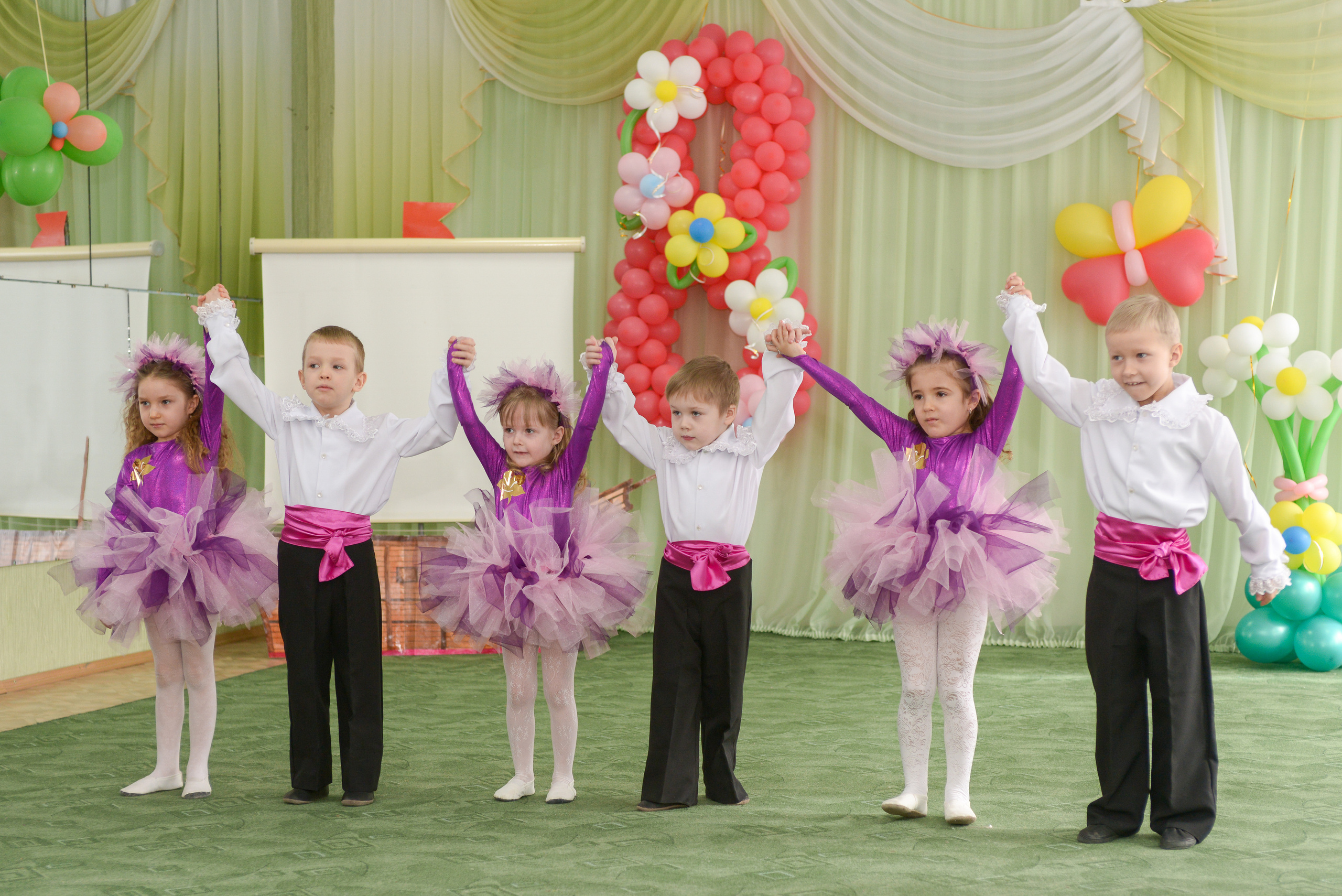 Профессиональный фотограф на утренник. Вячеслав Скрипник Фотограф Краснодар