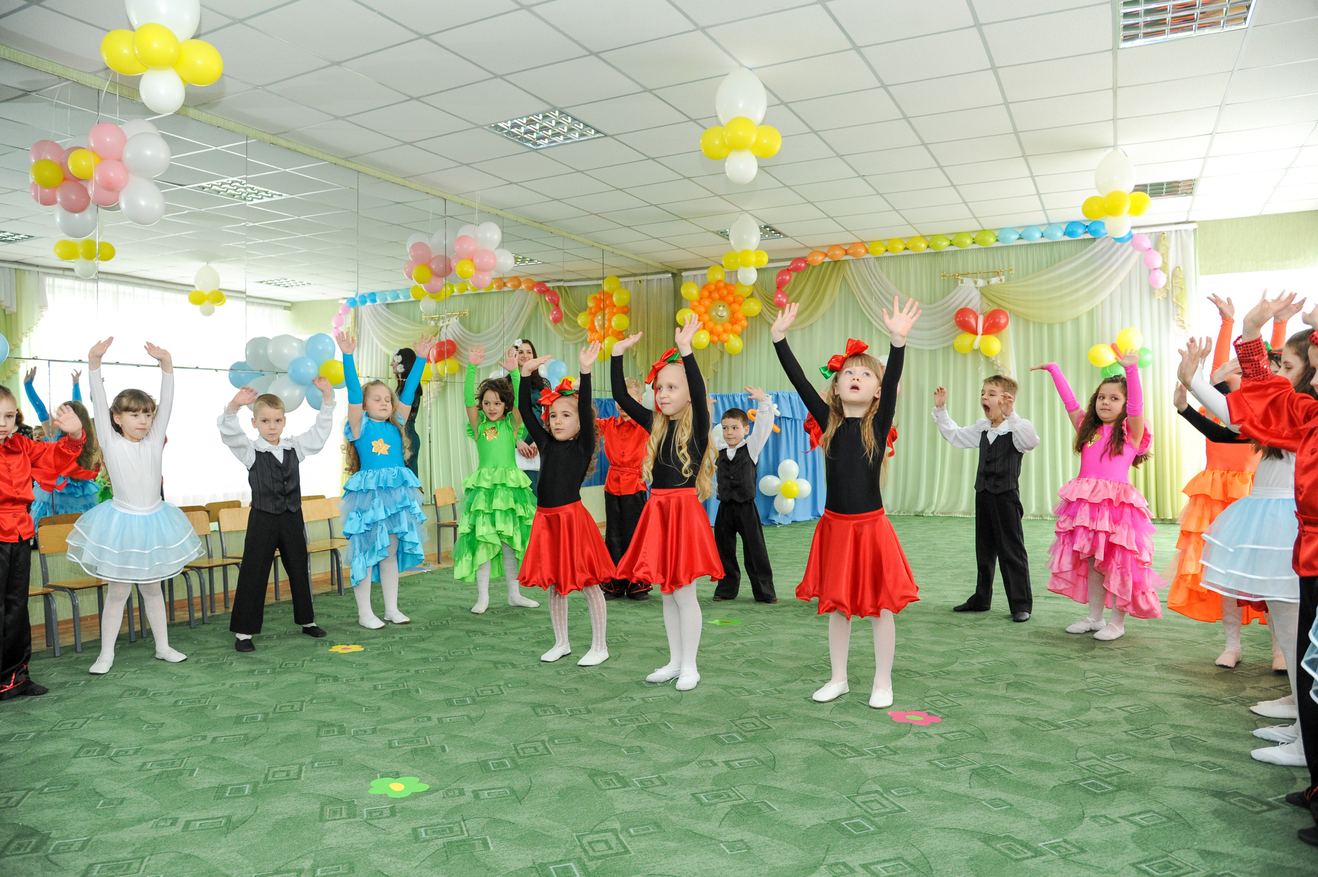 Профессиональный фотограф на утренник. Вячеслав Скрипник Фотограф Краснодар