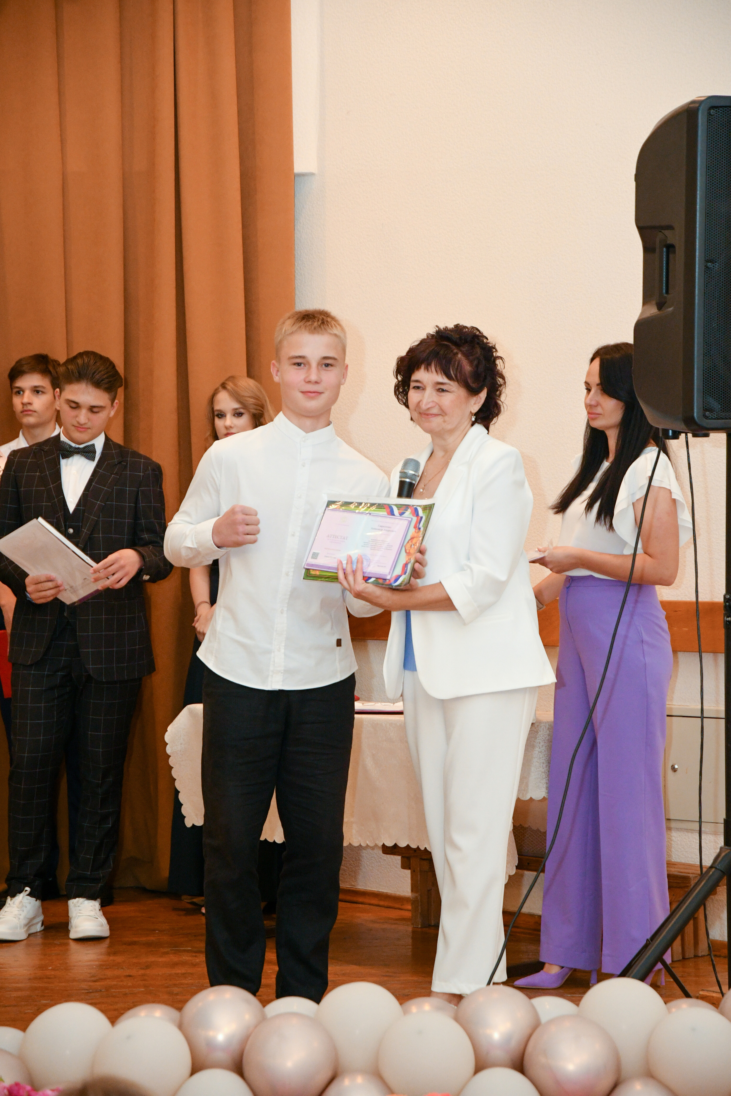 Профессиональный фотограф на выпускной. Вячеслав Скрипник Фотограф Краснодар