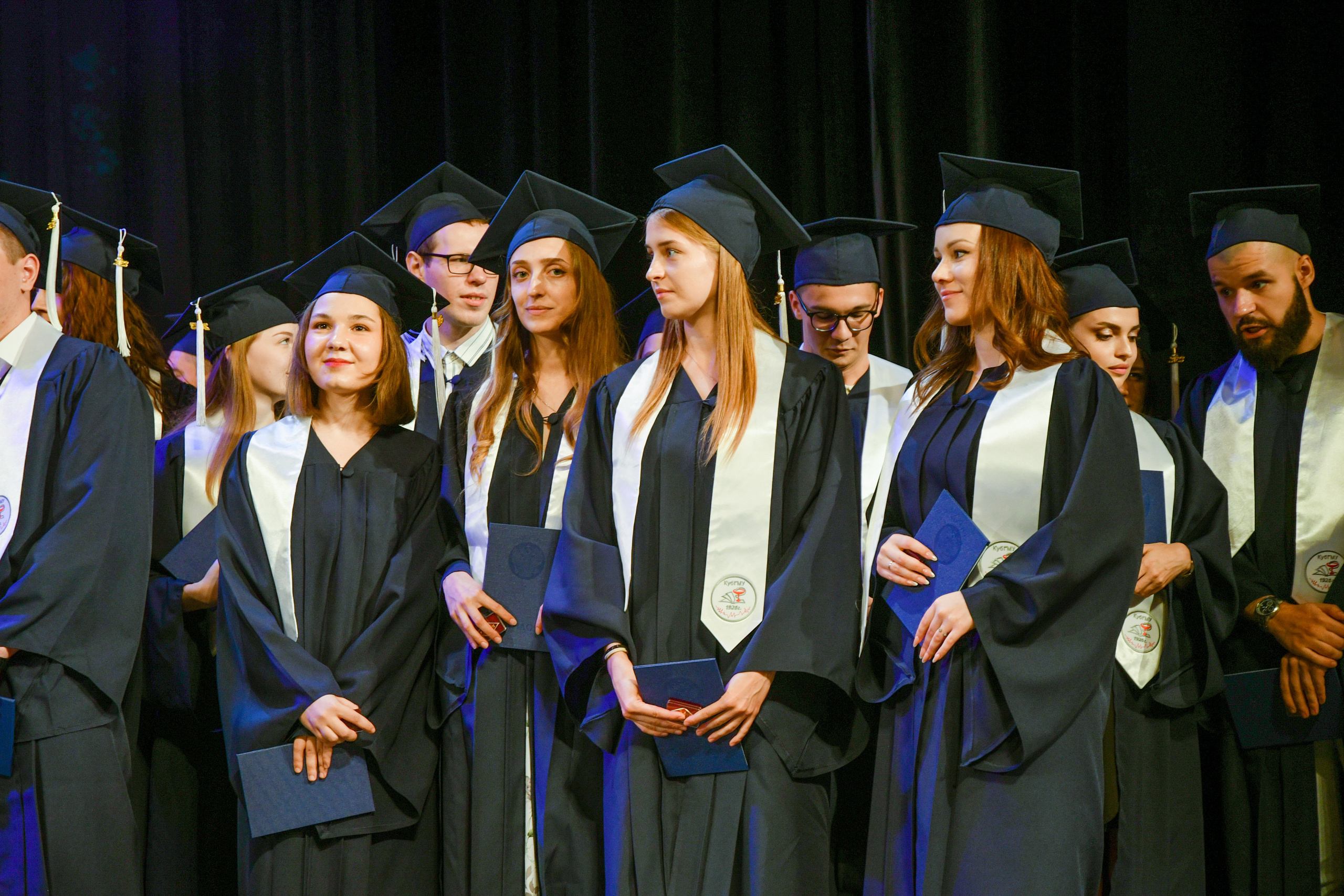 Профессиональный фотограф на выпускной. Вячеслав Скрипник Фотограф Краснодар