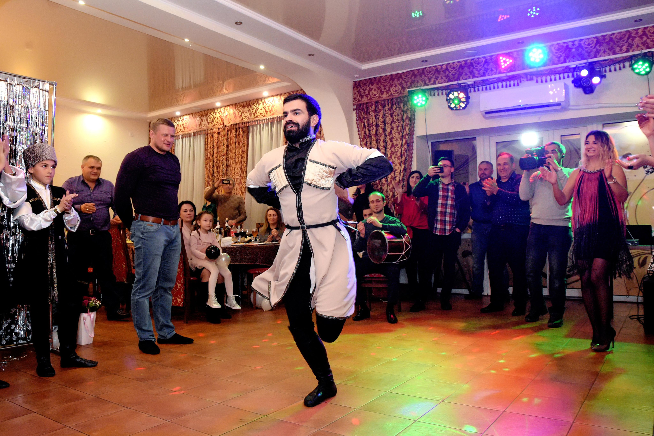 Профессиональный фотограф на день рождения или корпоратив. Вячеслав Скрипник Фотограф Краснодар