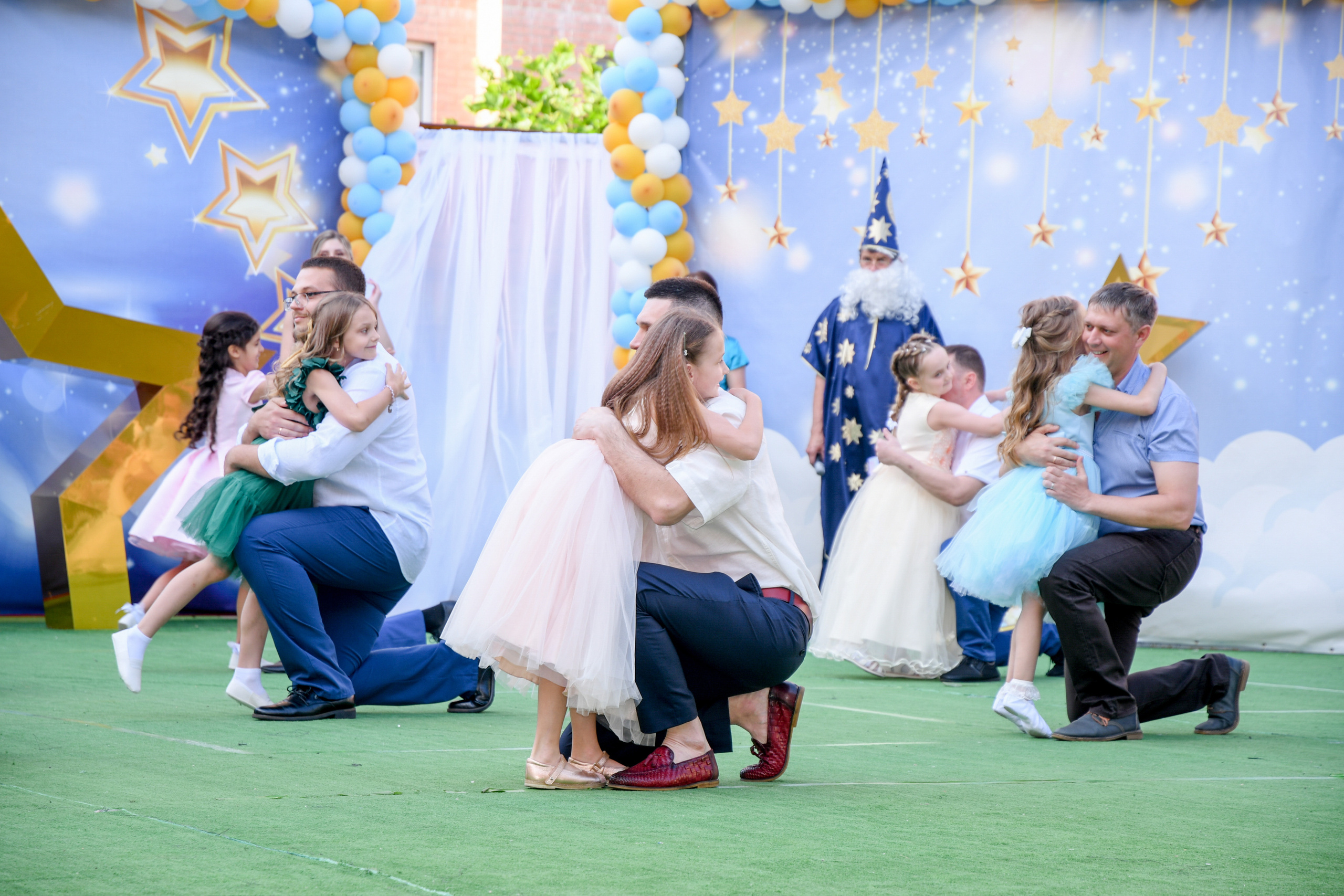 Профессиональный фотограф на выпускной. Вячеслав Скрипник Фотограф Краснодар
