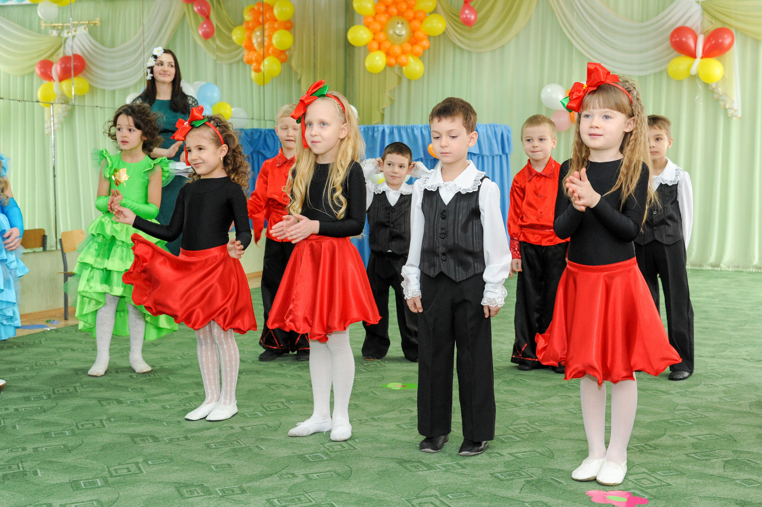 Профессиональный фотограф на утренник. Вячеслав Скрипник Фотограф Краснодар