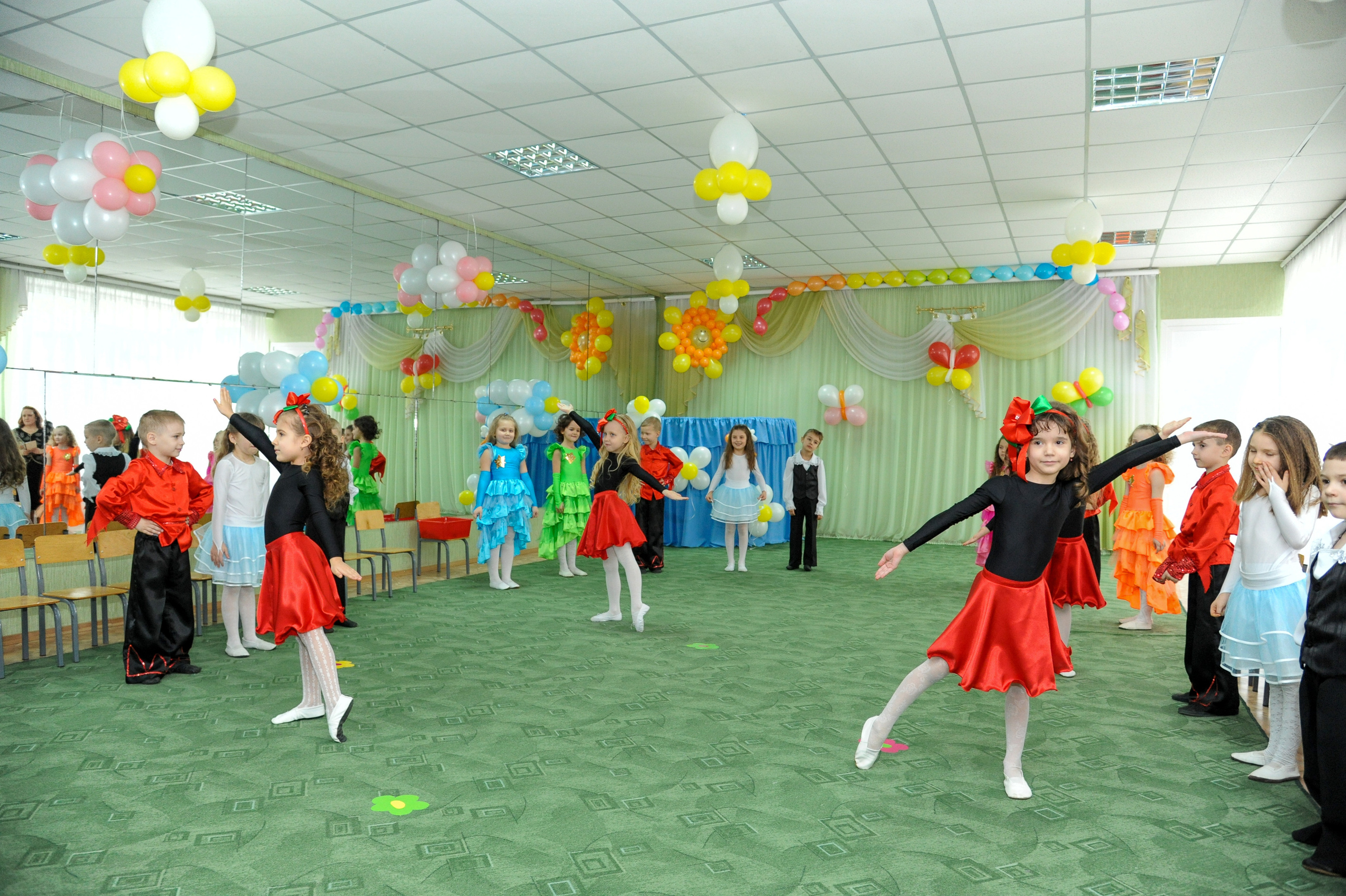 Профессиональный фотограф на утренник. Вячеслав Скрипник Фотограф Краснодар