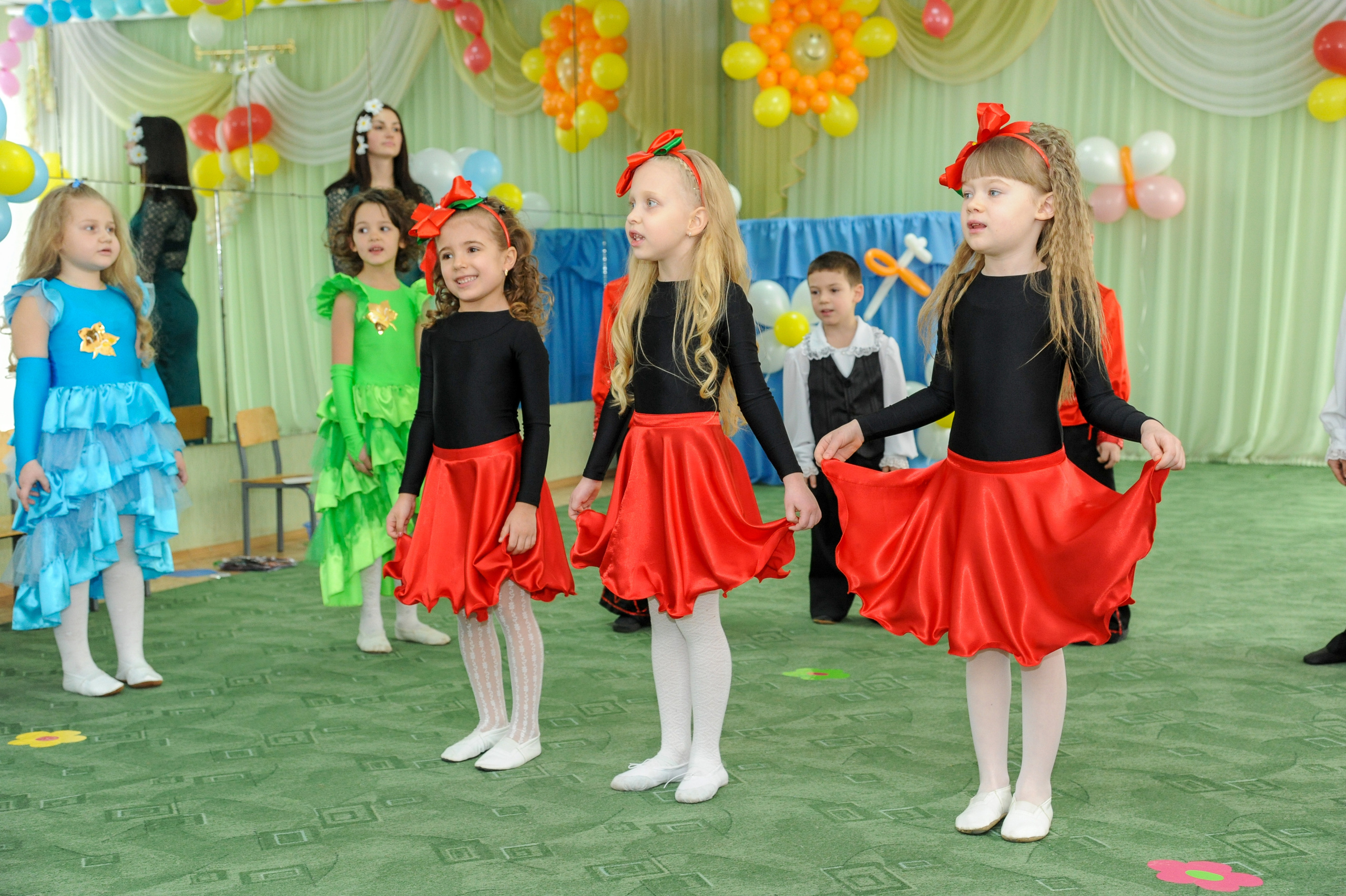 Профессиональный фотограф на утренник. Вячеслав Скрипник Фотограф Краснодар