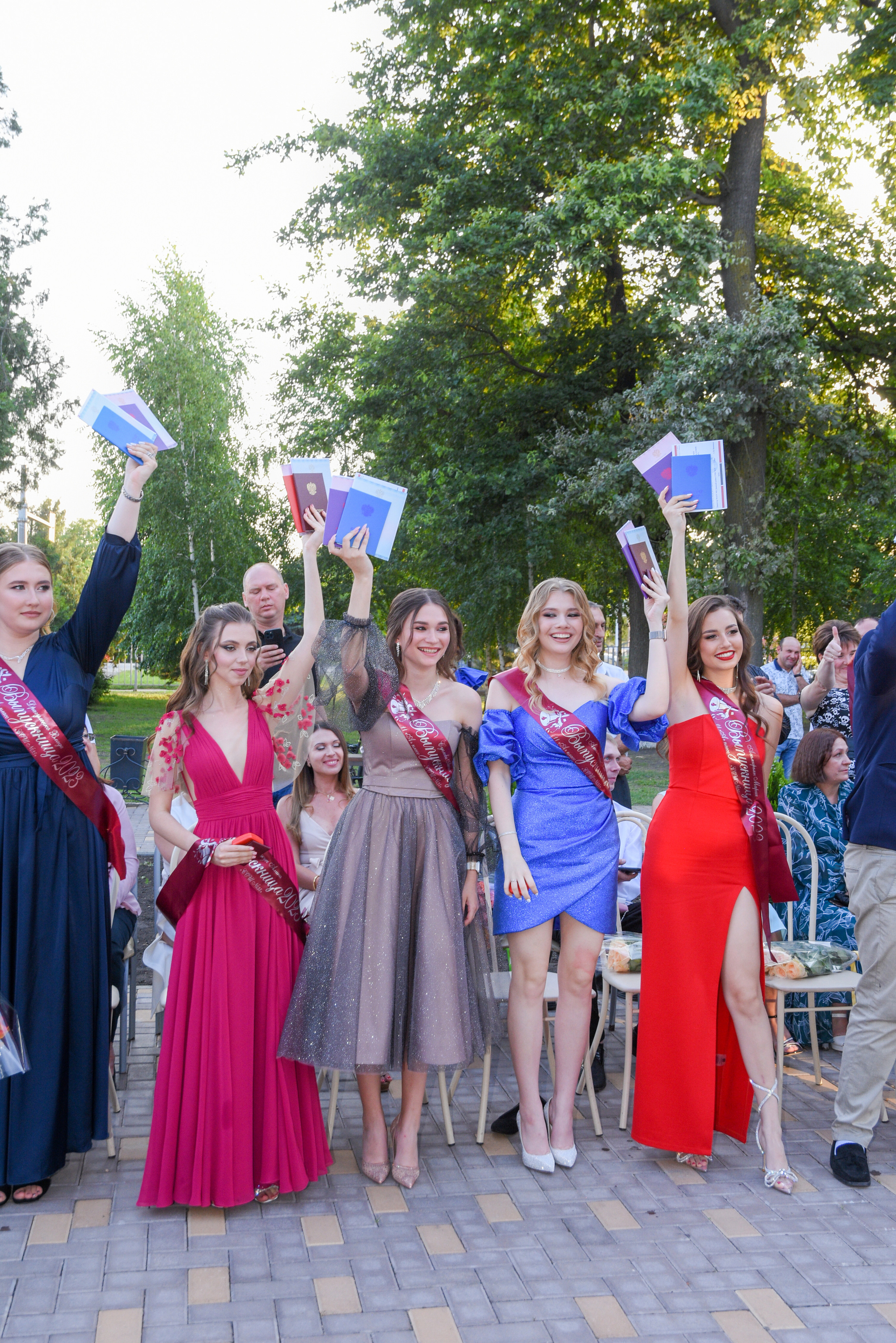 Профессиональный фотограф на выпускной. Вячеслав Скрипник Фотограф Краснодар