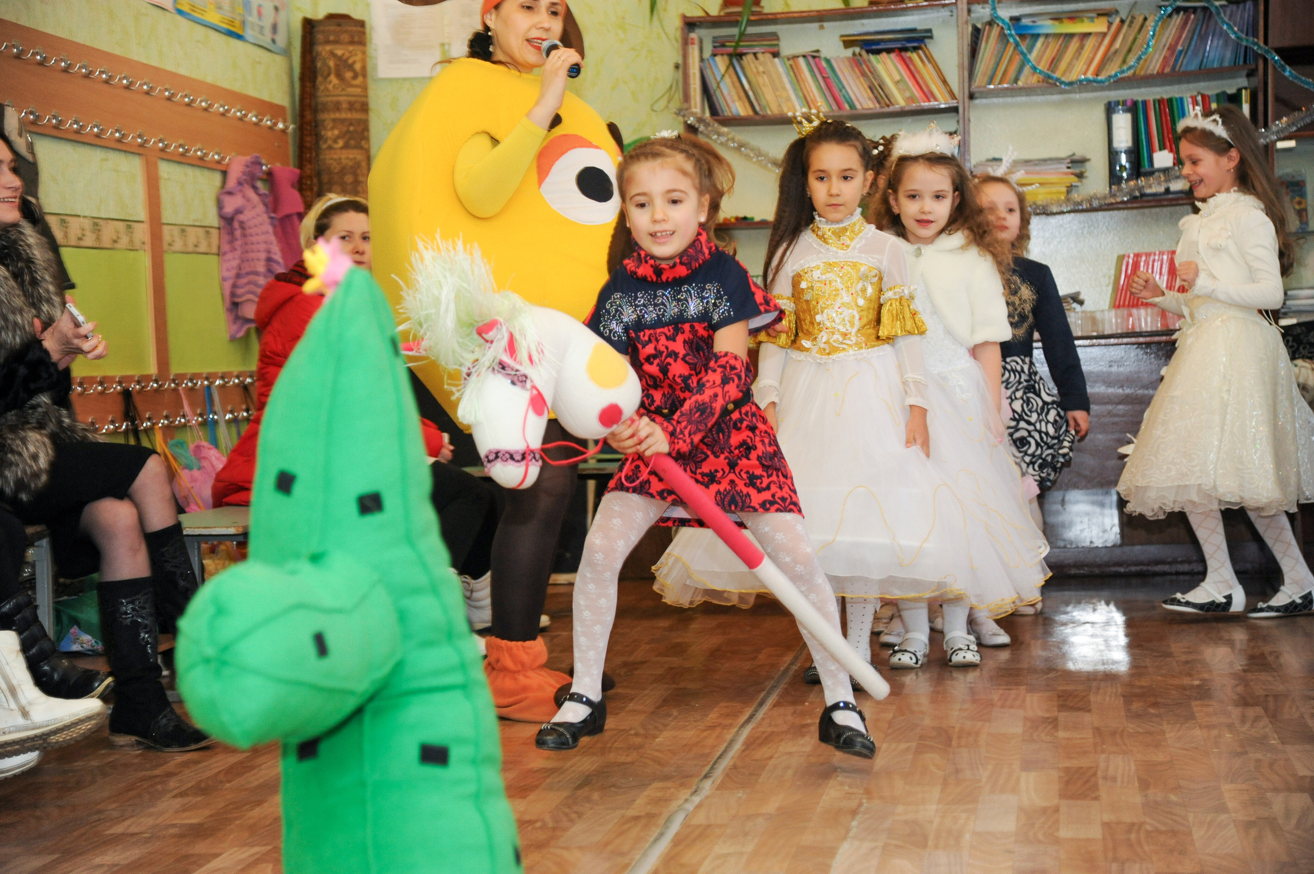 Профессиональный фотограф на утренник. Вячеслав Скрипник Фотограф Краснодар