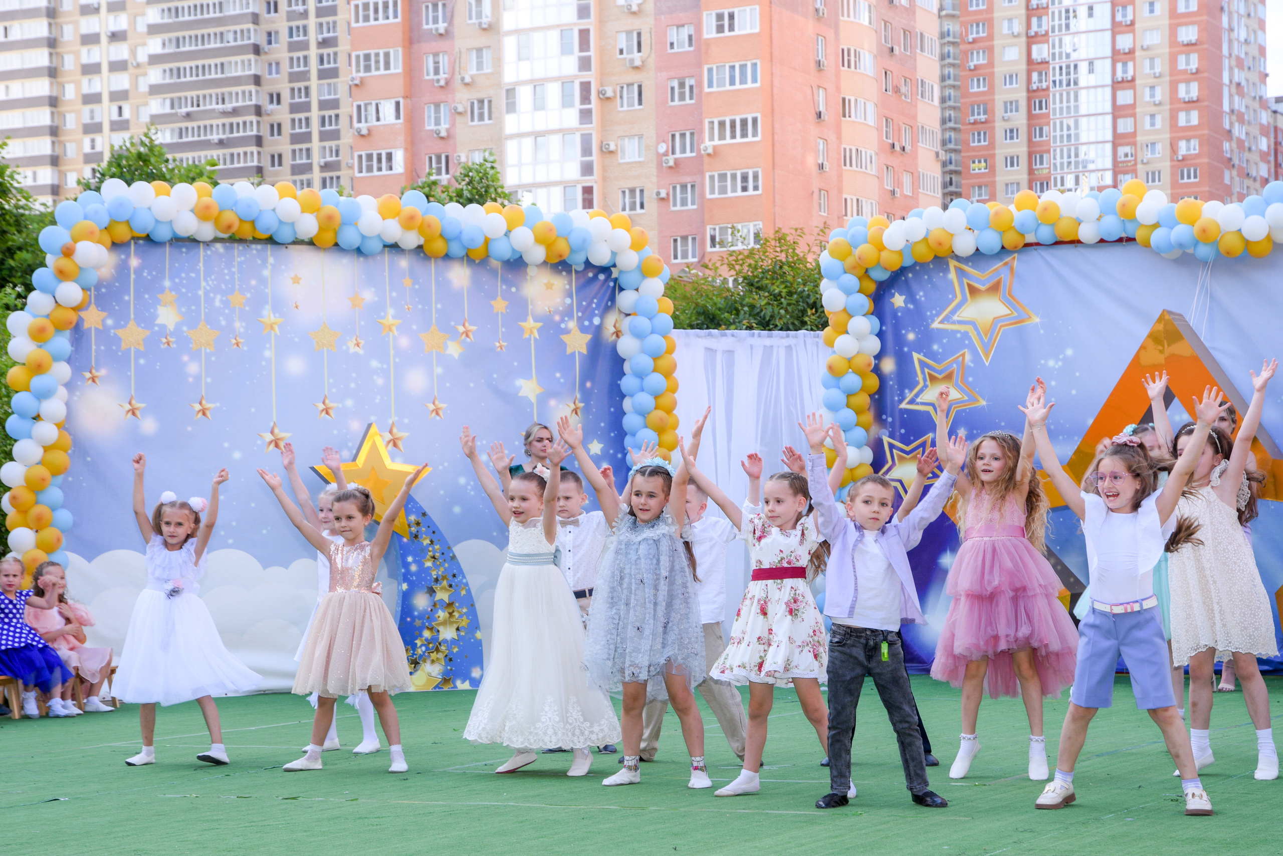 Профессиональный фотограф на выпускной. Вячеслав Скрипник Фотограф Краснодар