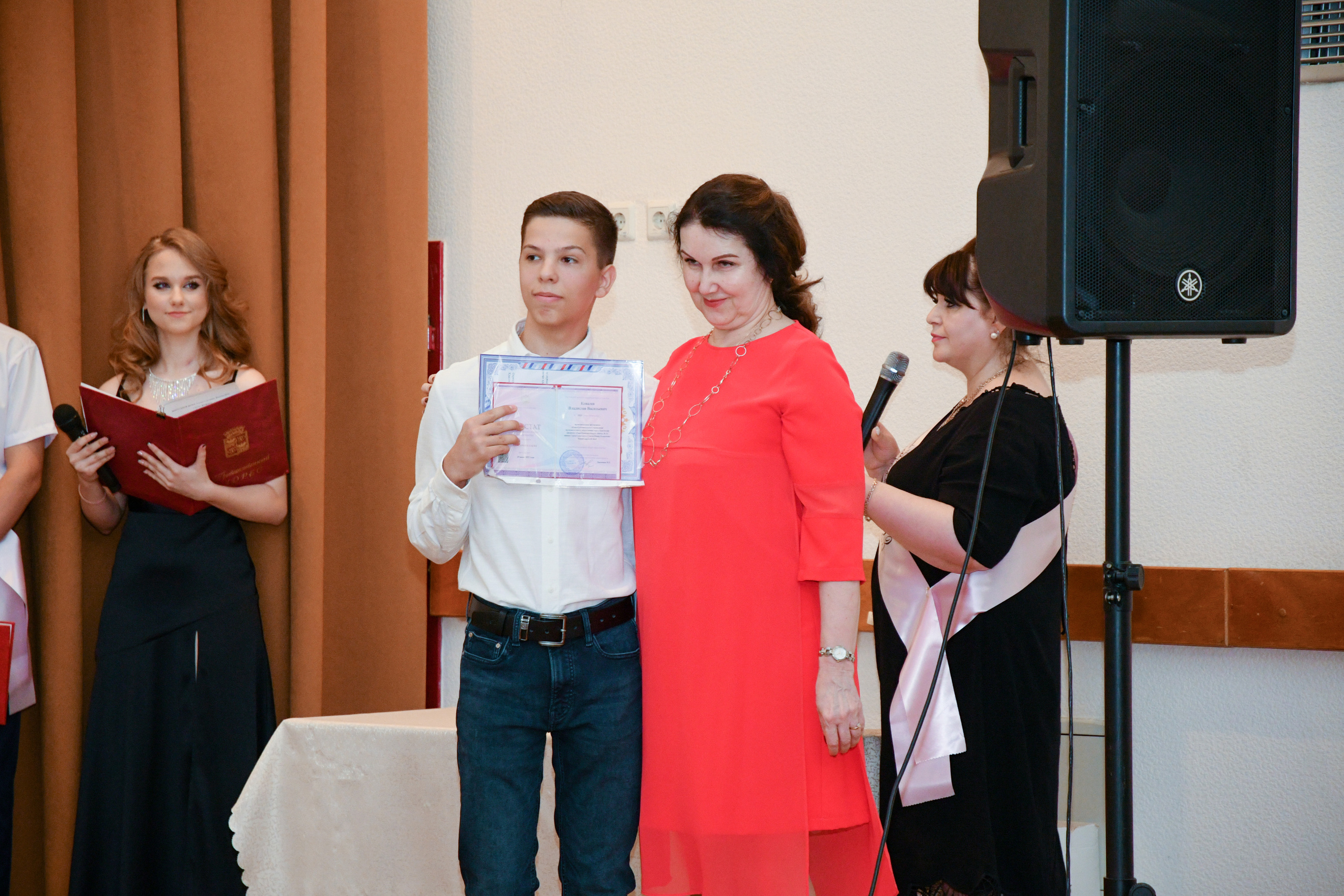 Профессиональный фотограф на выпускной. Вячеслав Скрипник Фотограф Краснодар