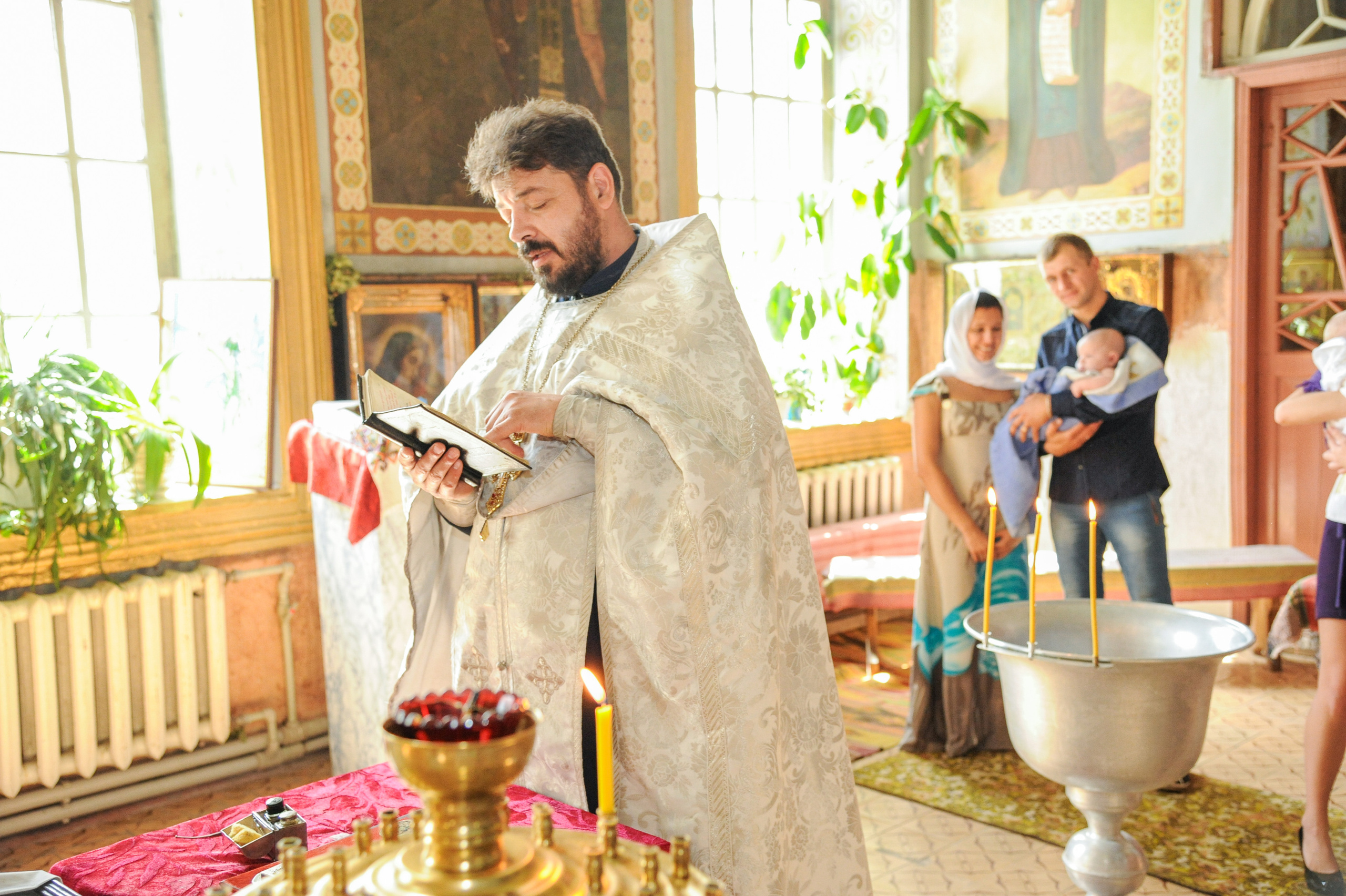 Профессиональный фотограф на церемонию крещения. Вячеслав Скрипник Фотограф Краснодар