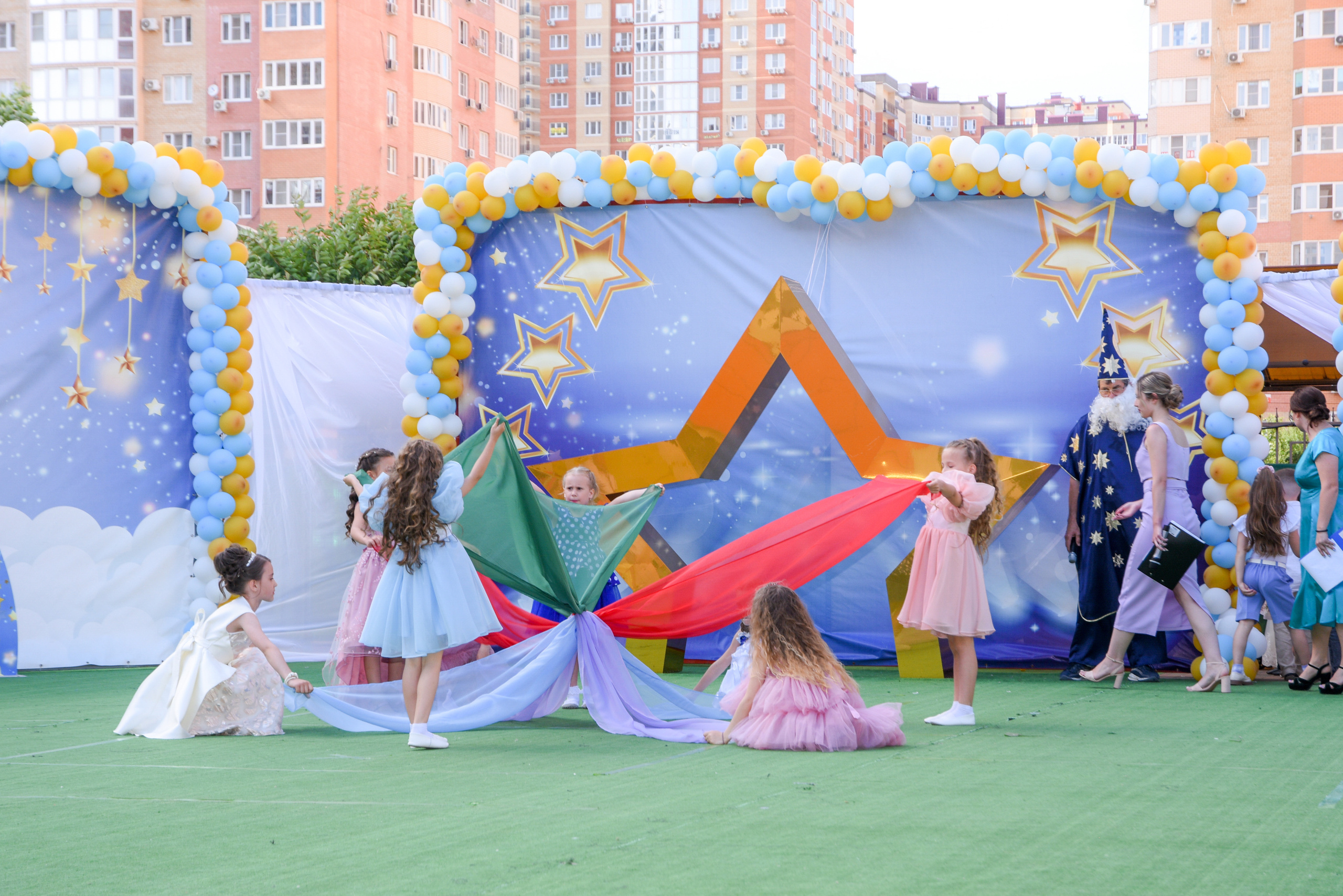 Профессиональный фотограф на выпускной. Вячеслав Скрипник Фотограф Краснодар