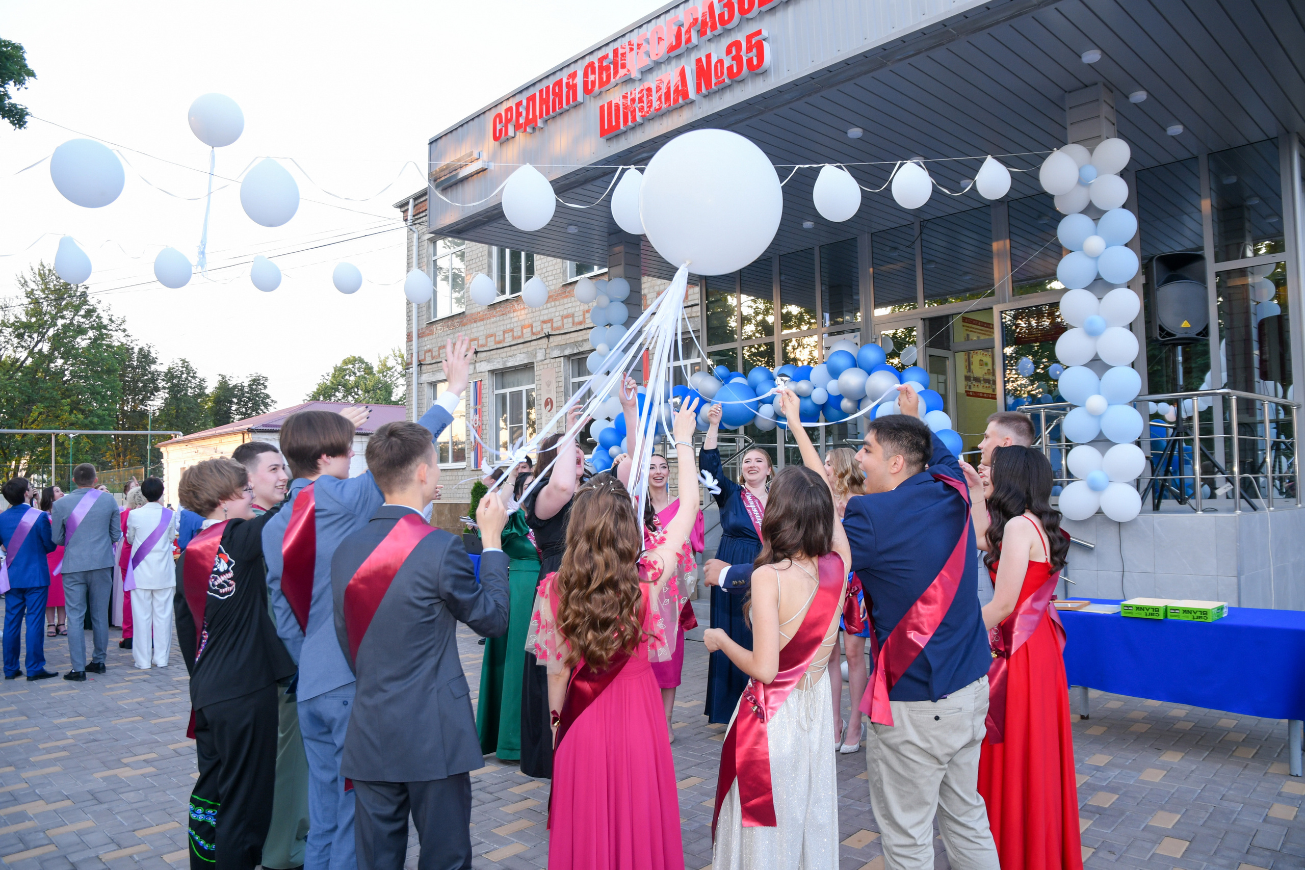 Профессиональный фотограф на выпускной. Вячеслав Скрипник Фотограф Краснодар