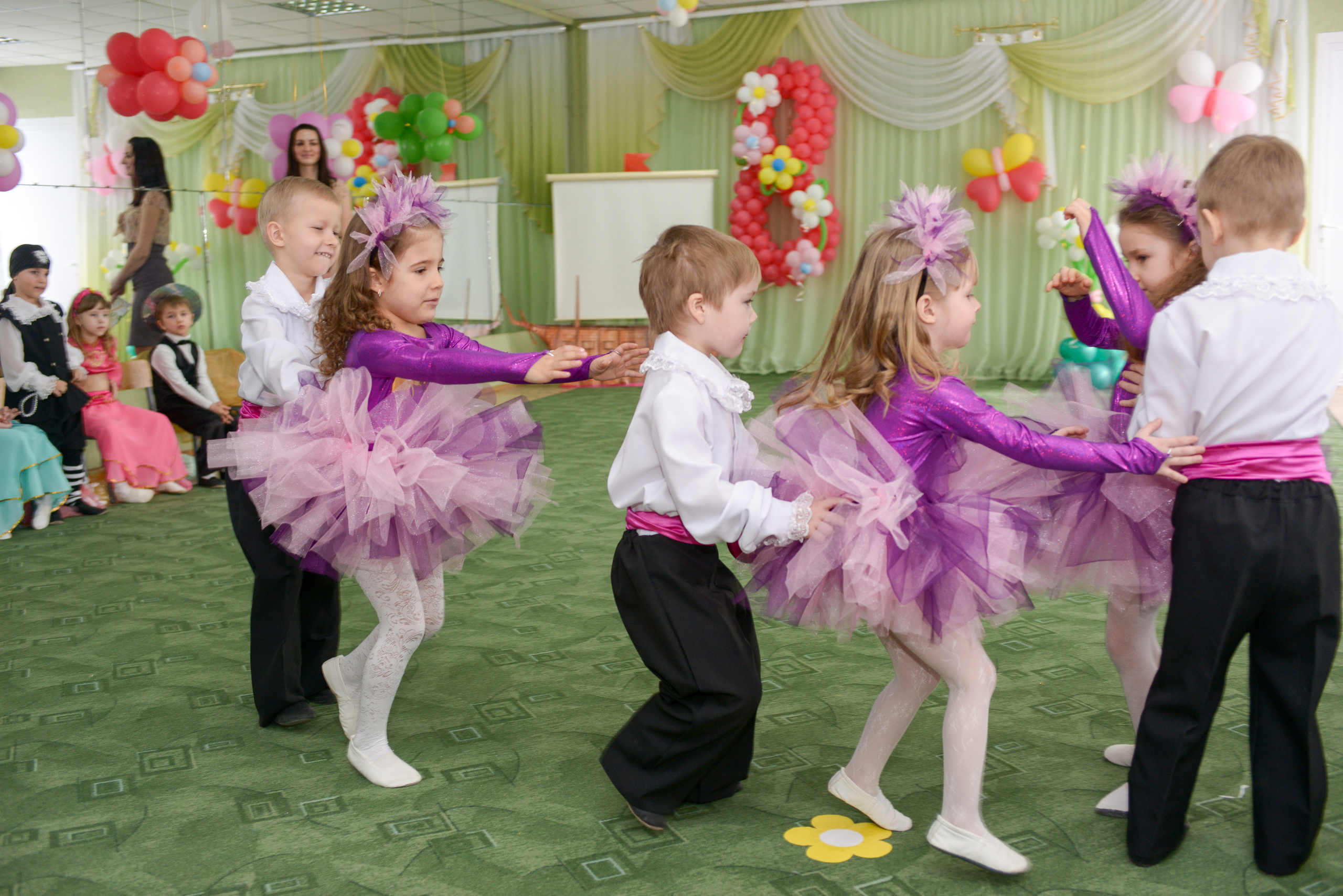 Профессиональный фотограф на утренник. Вячеслав Скрипник Фотограф Краснодар