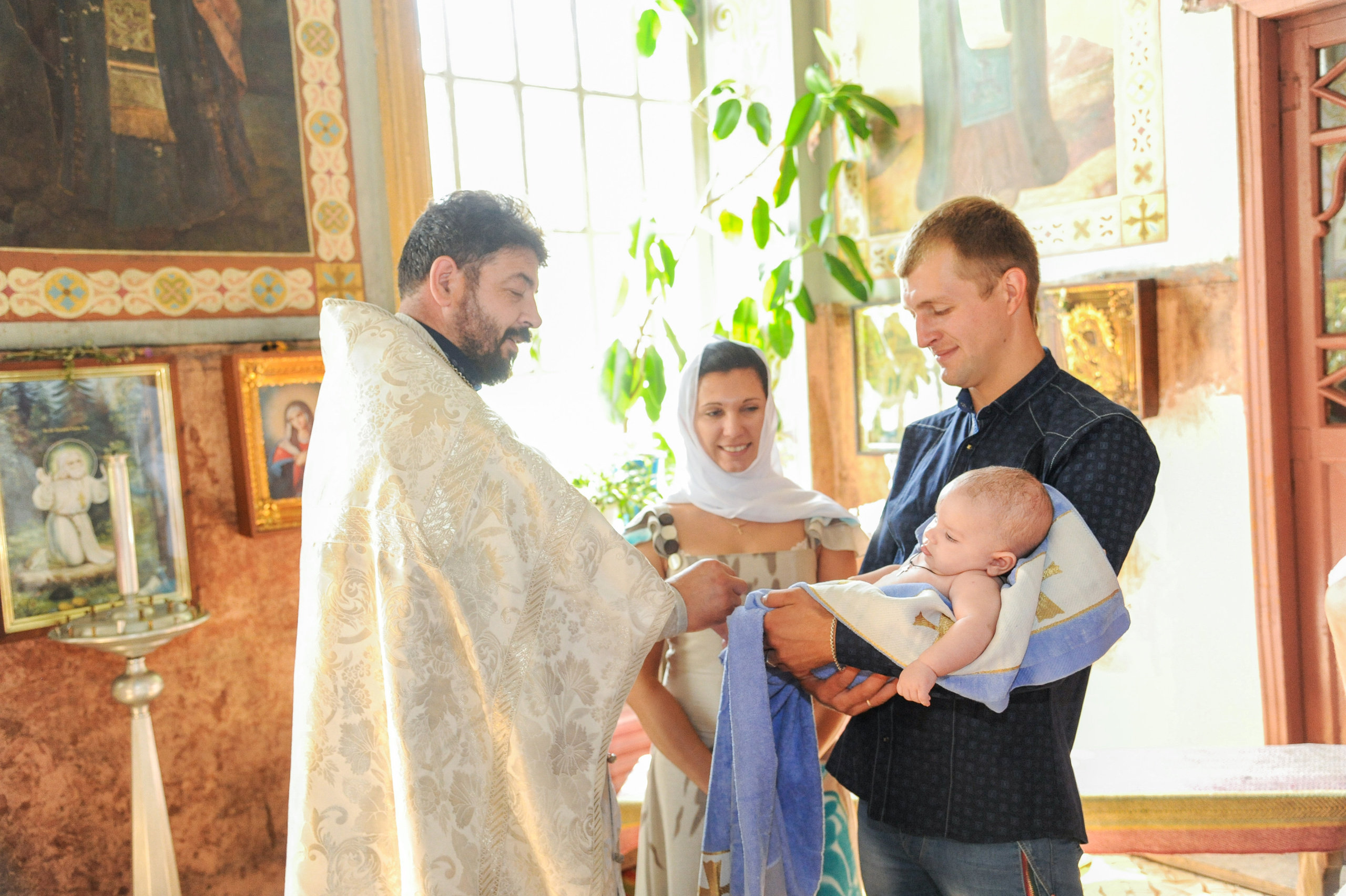 Профессиональный фотограф на церемонию крещения. Вячеслав Скрипник Фотограф Краснодар
