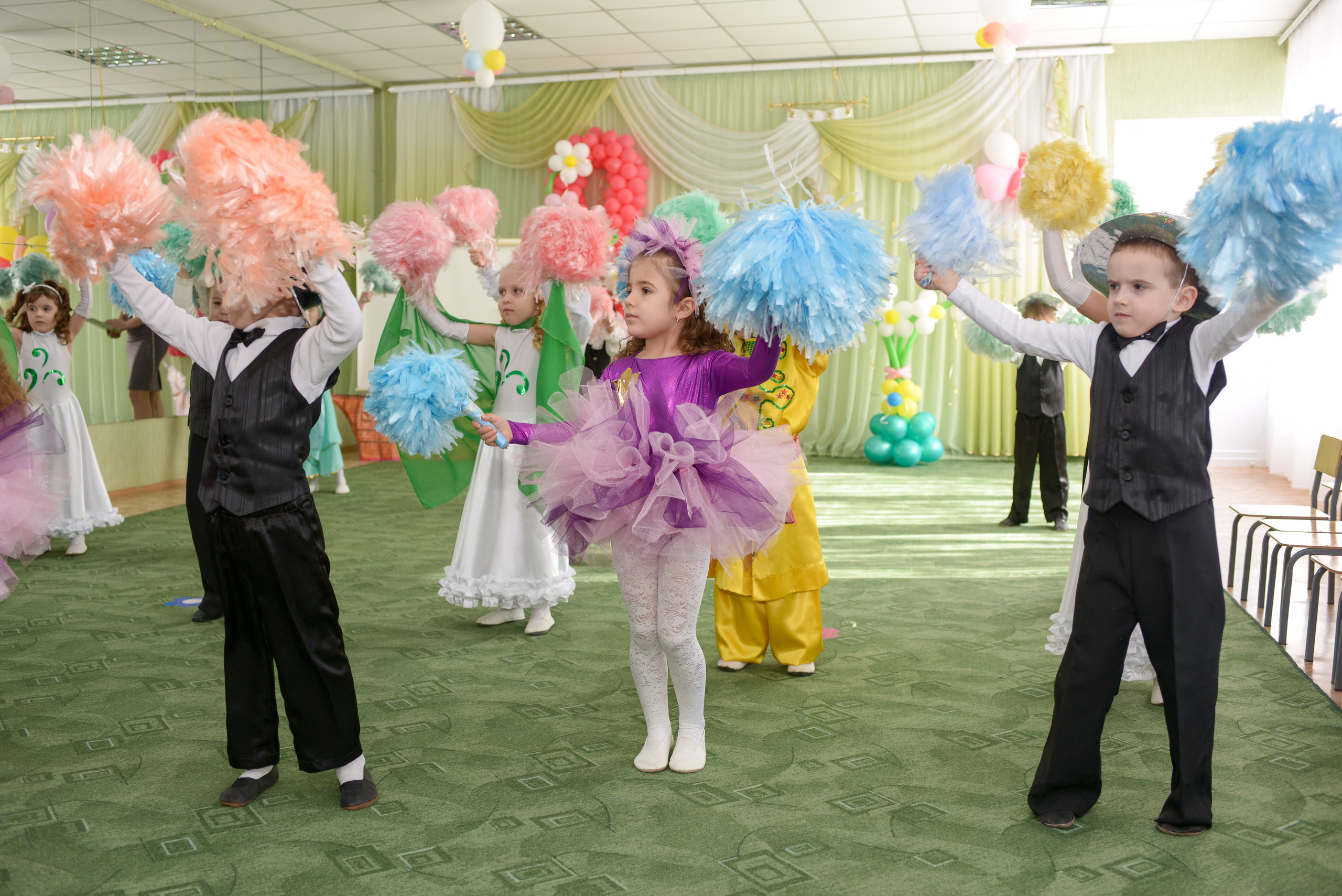 Профессиональный фотограф на утренник. Вячеслав Скрипник Фотограф Краснодар