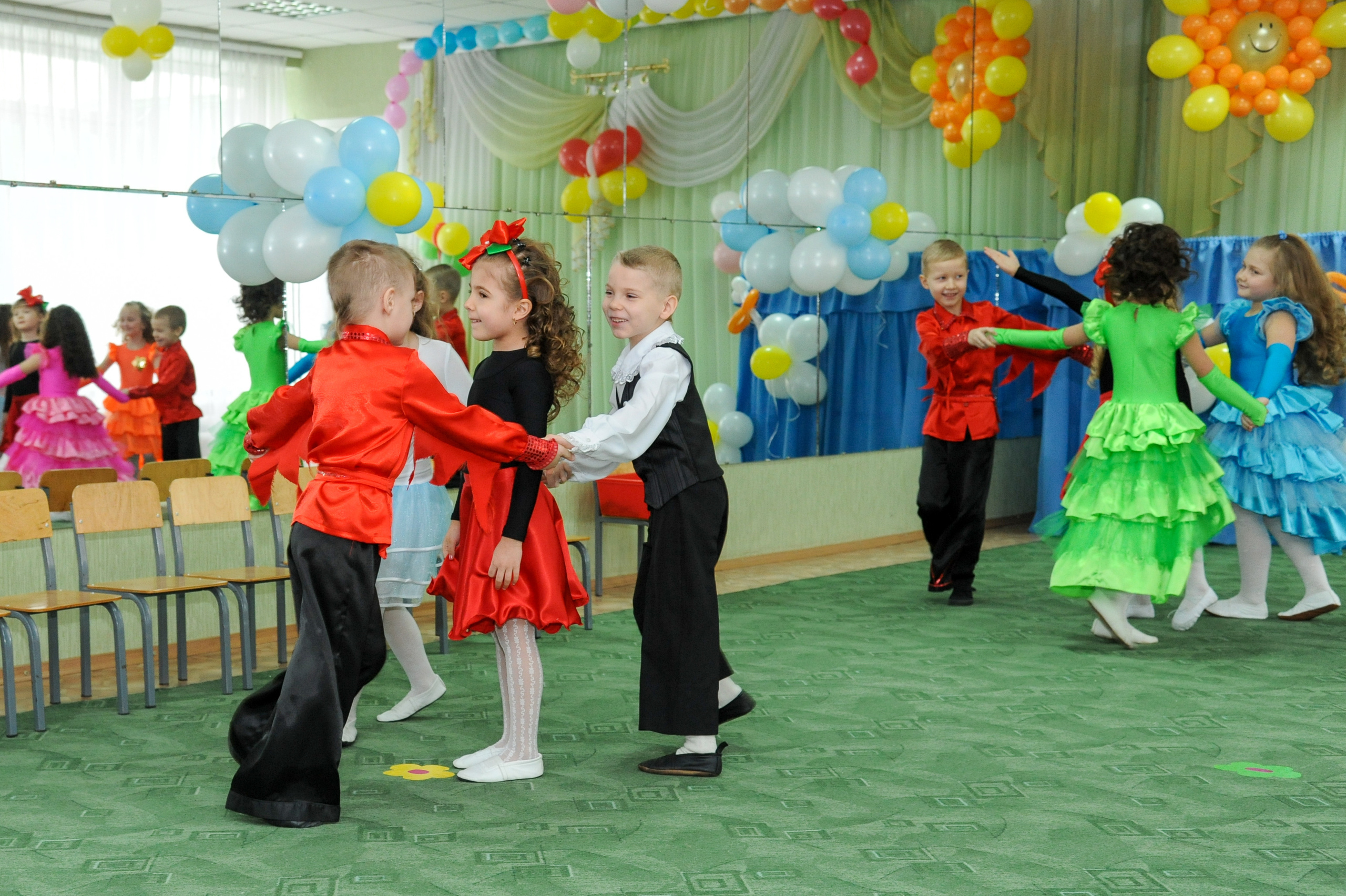 Профессиональный фотограф на утренник. Вячеслав Скрипник Фотограф Краснодар