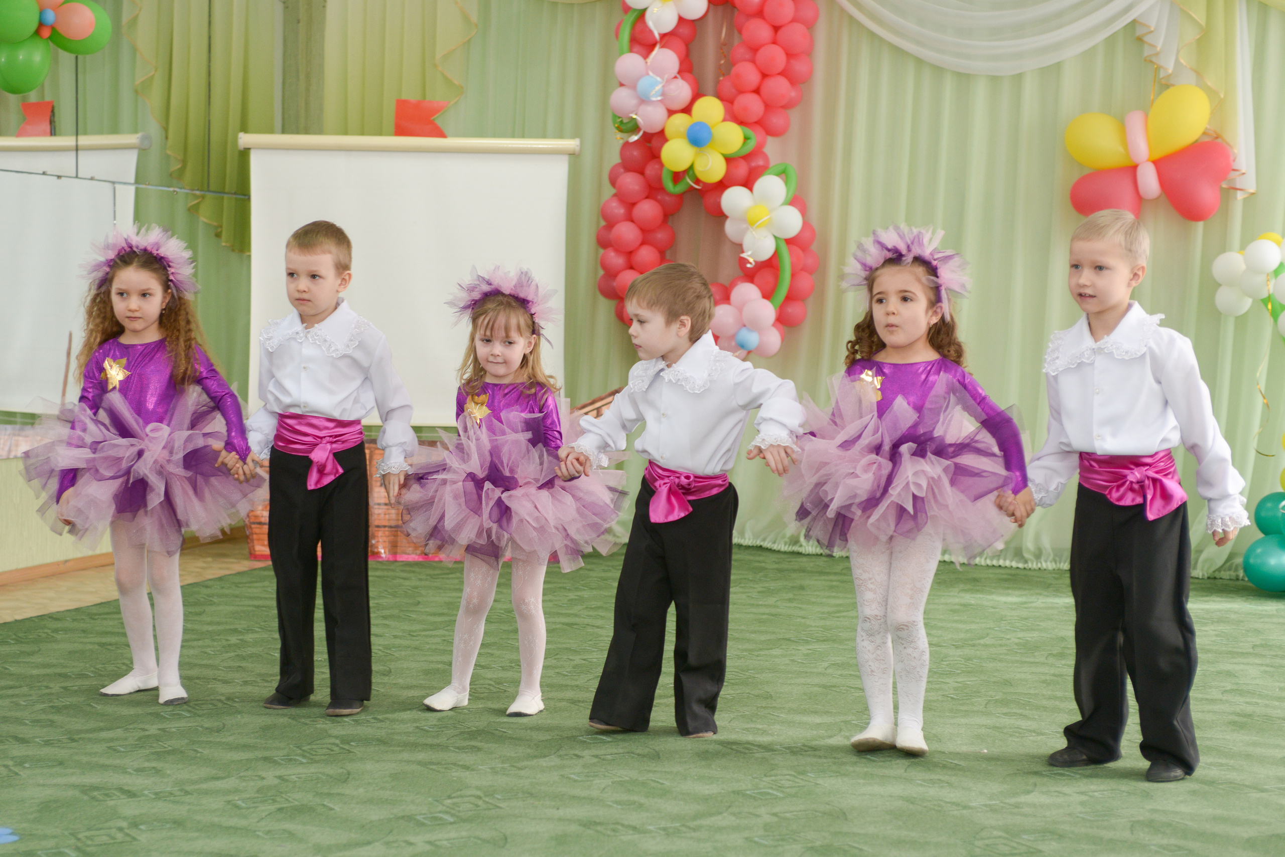 Профессиональный фотограф на утренник. Вячеслав Скрипник Фотограф Краснодар