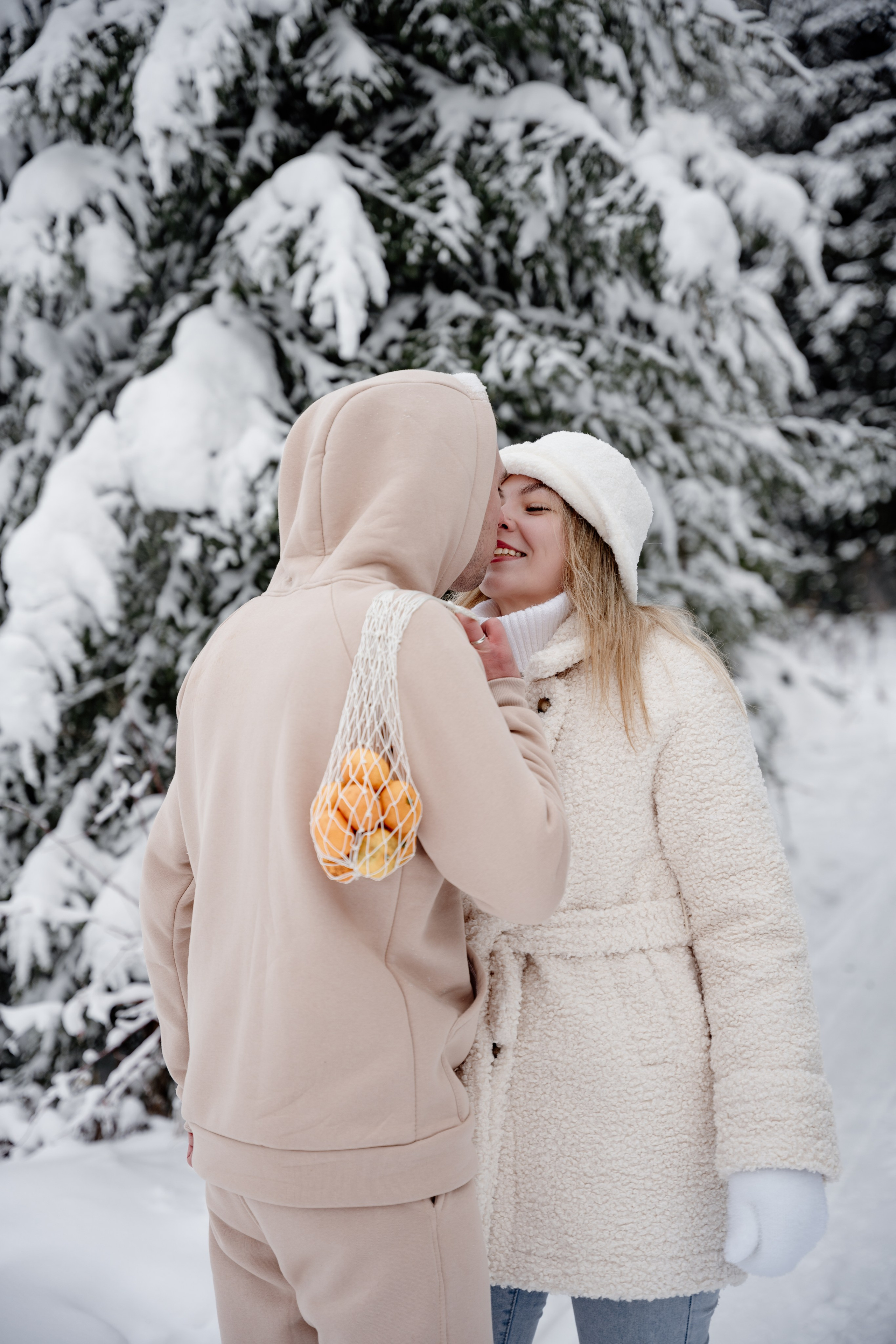 Лесная зимняя любовь