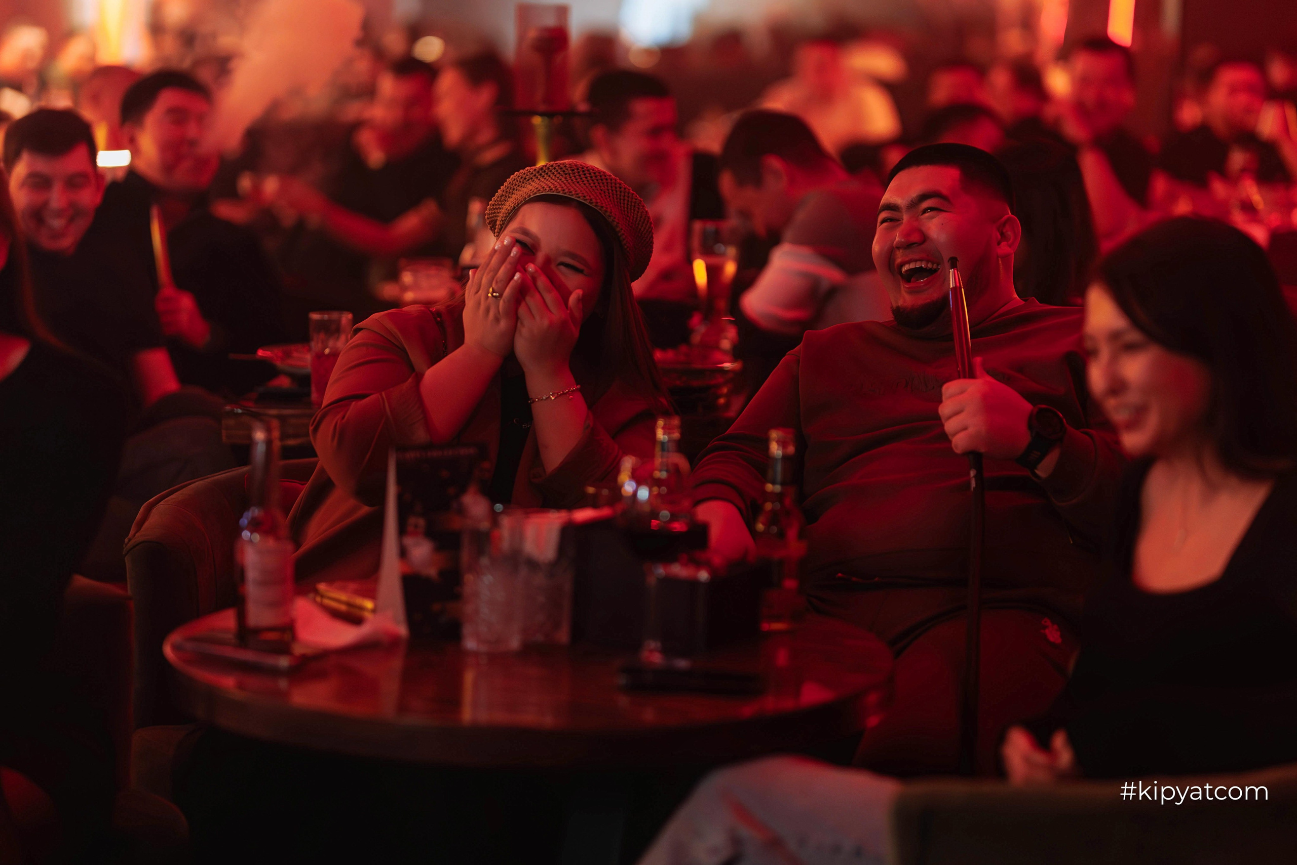 Сольный стендап концерт Александра Меркуль