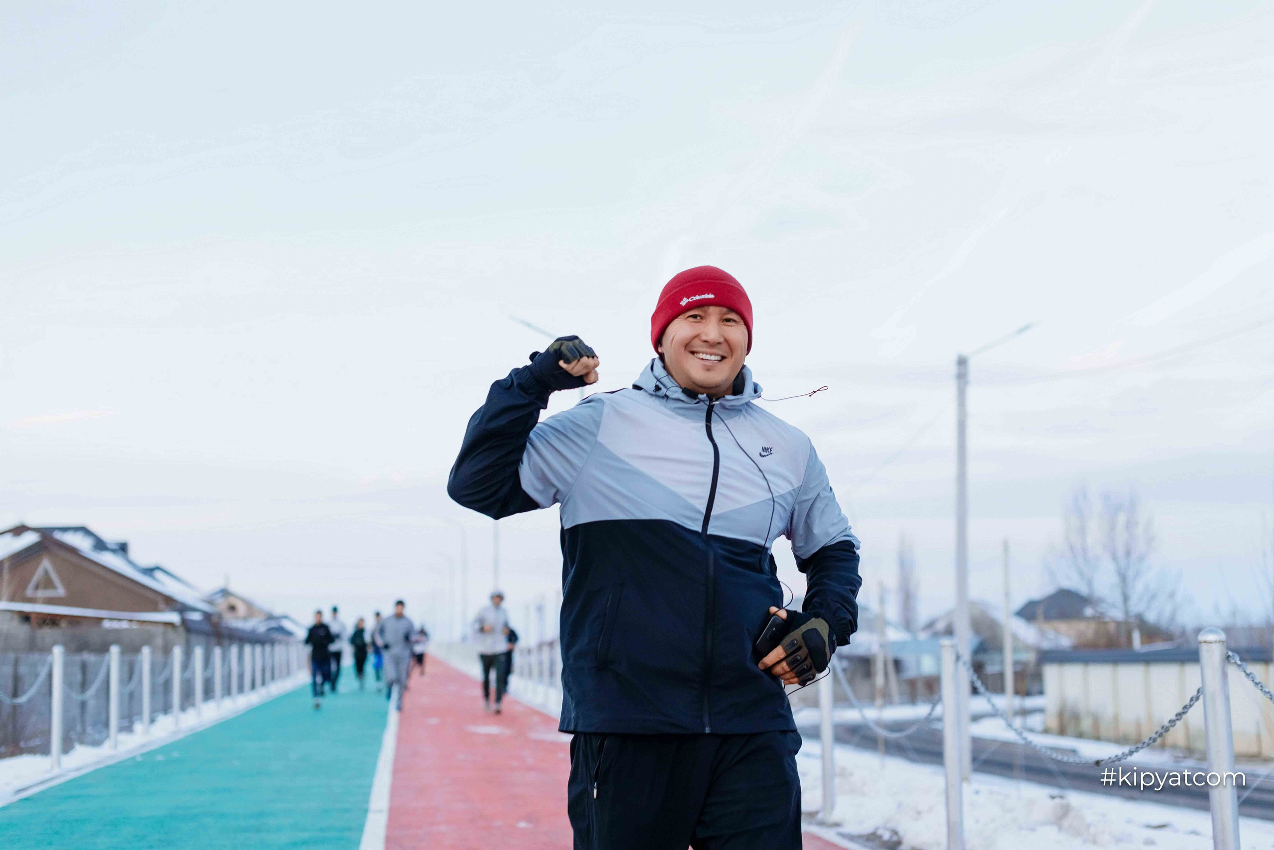 RUNHARD BY SPORTNATION