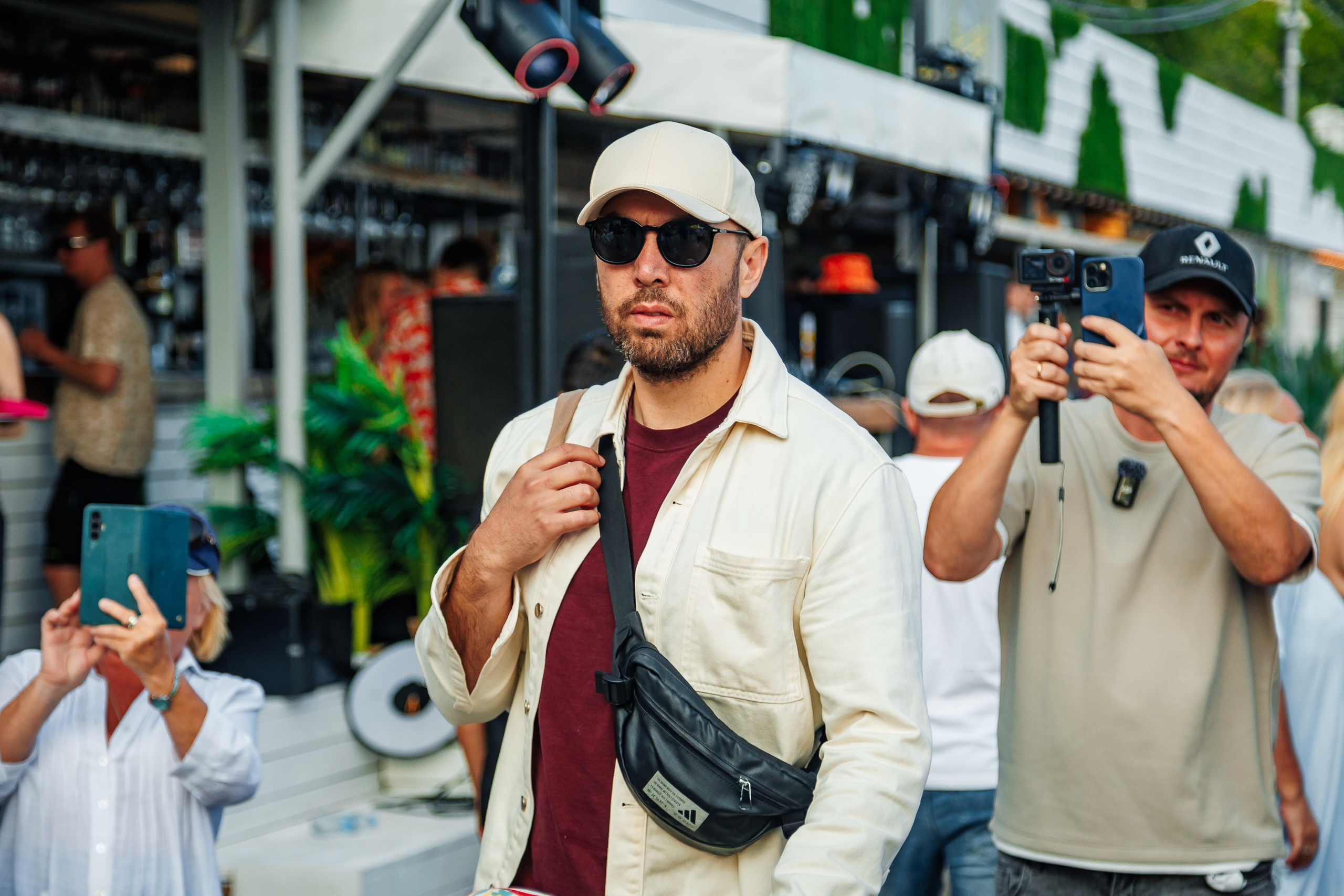 Открытие сезона в HUNGRY BIRD_Симеиз_Крым_14.06.2025. Аминов Руслан | Фотограф